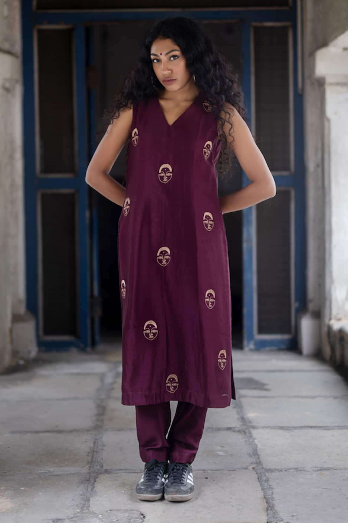 Whencut Goddamn Abstract Face Embroidered Kurta With Pant