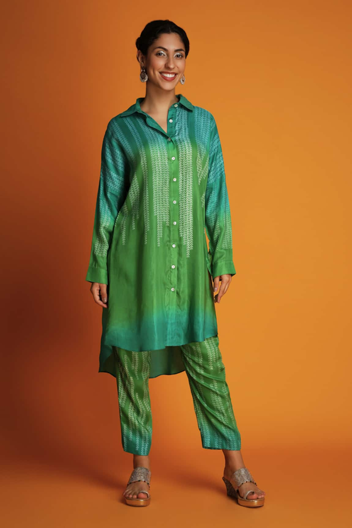 Krishna Mehta Ombre Block Print Kurta With Pant