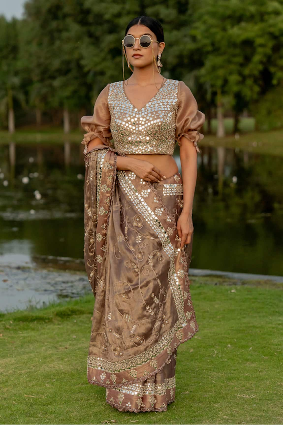 Nikita Vishakha Mirror Embroidered Saree With Blouse