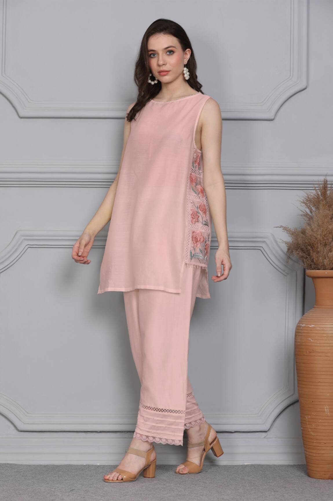 Midori By Sgv Cutwork Embroidered Panel Kurta With Pant