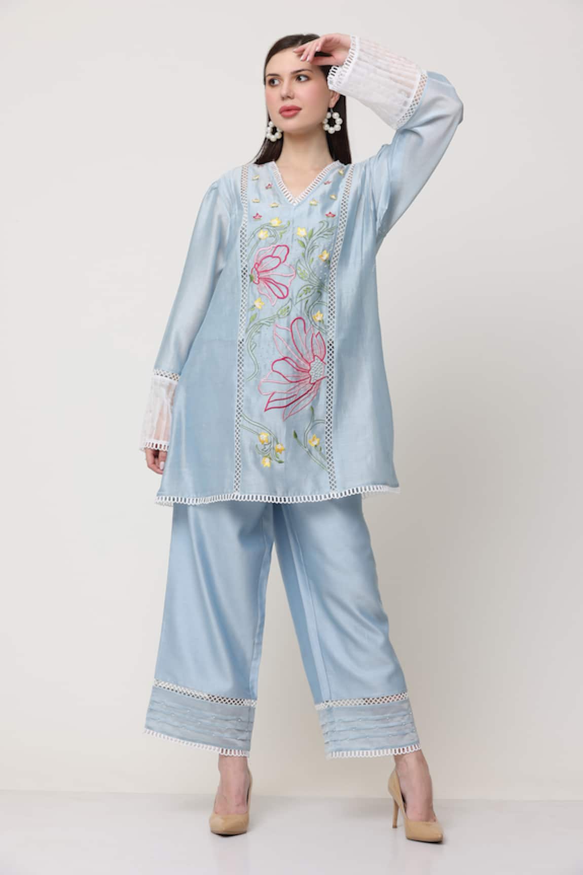 MIDORI BY SGV Dahila Floral Embroidered Kurta With Pant