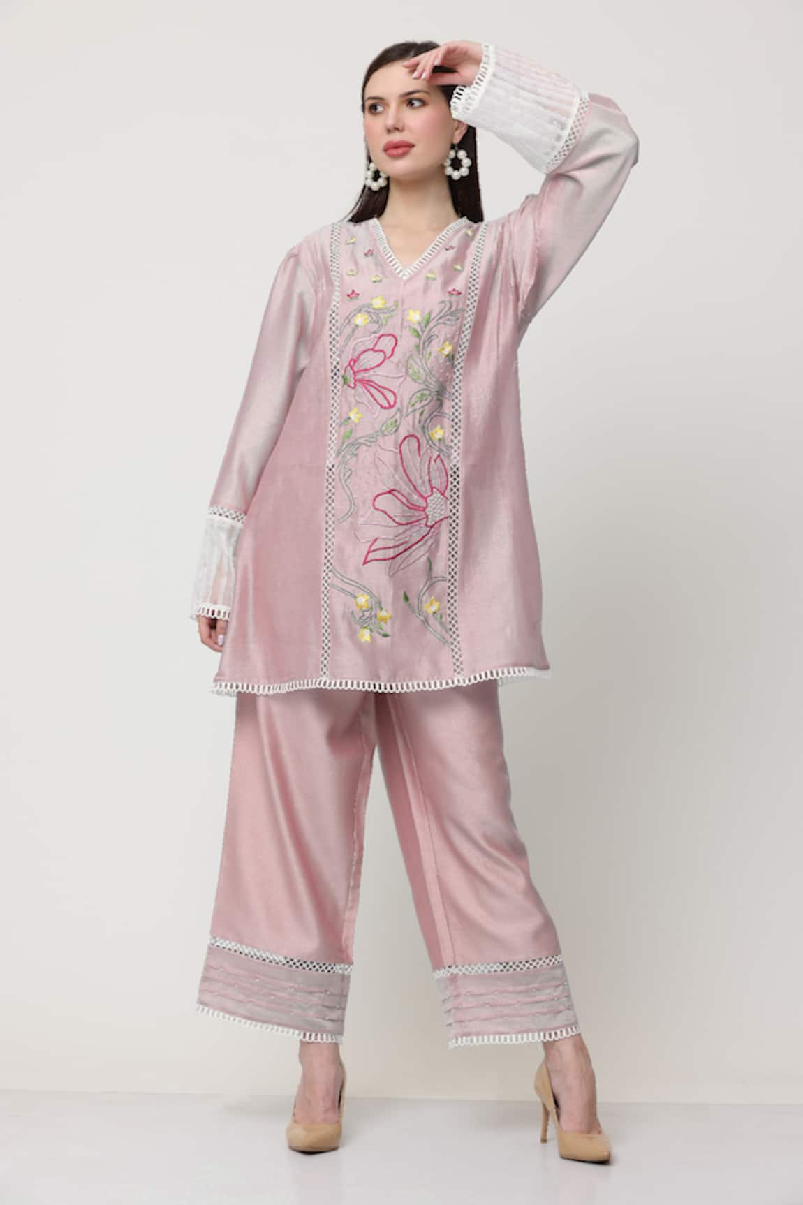 MIDORI BY SGV Dahila Thread Embroidered Kurta With Pant