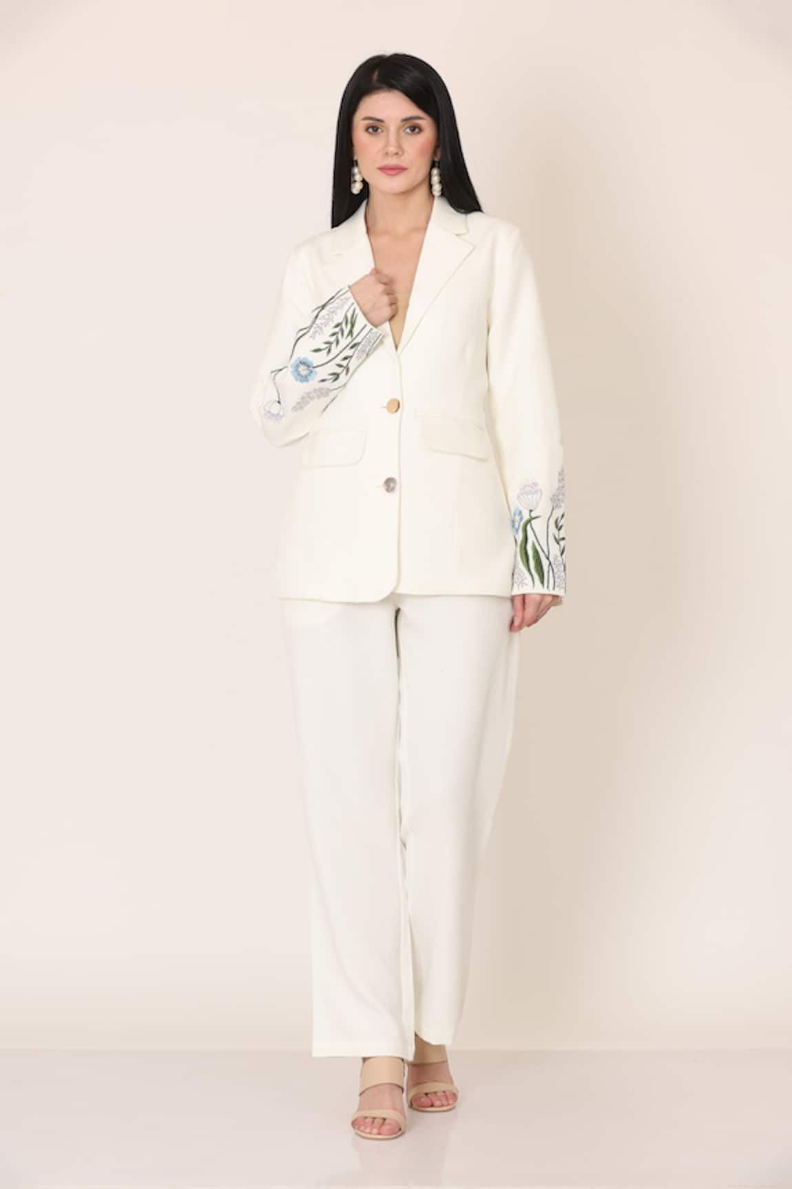 MIDORI BY SGV Embroidered Blazer & Pant Set