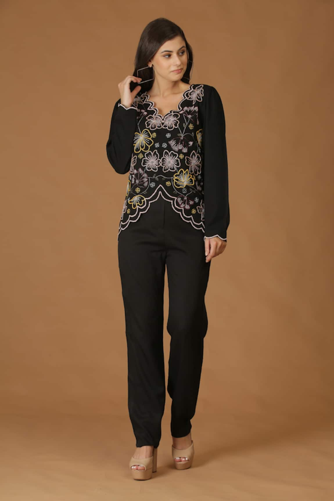 MIDORI BY SGV Scalloped Neck Embroidered Top & Pant Set