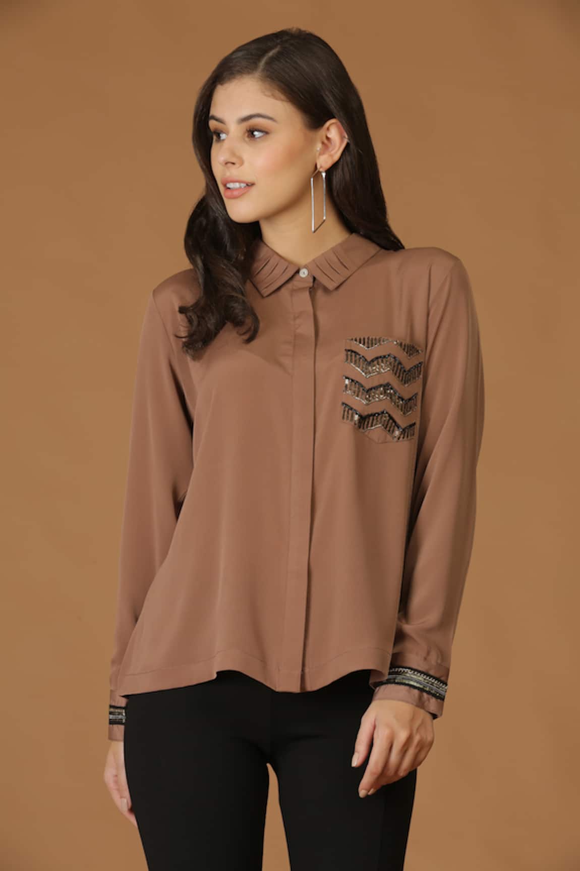 MIDORI BY SGV Pleated Patch Embroidered Pocket Shirt
