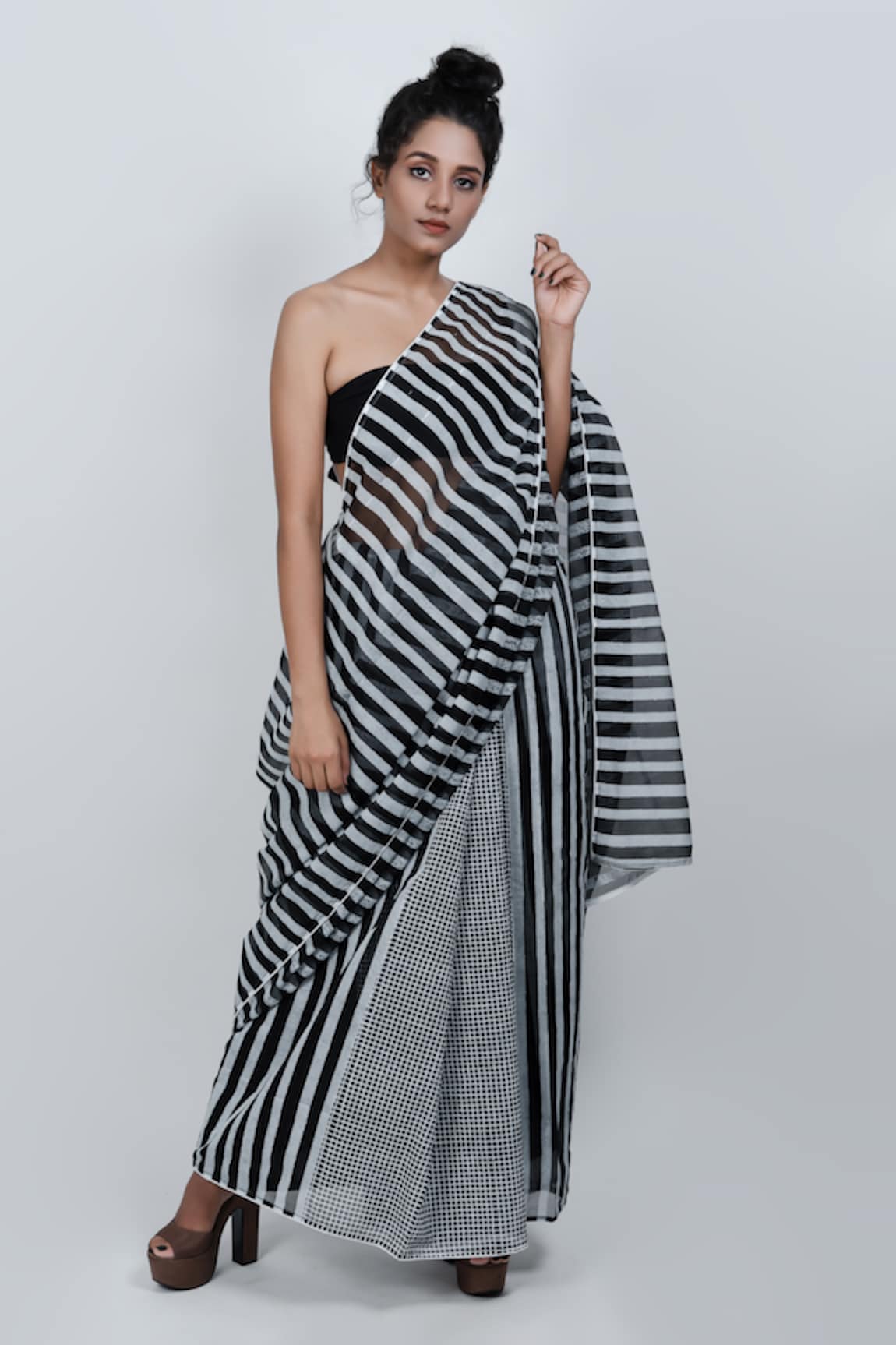 ATBW Monochrome Checkered Print Saree