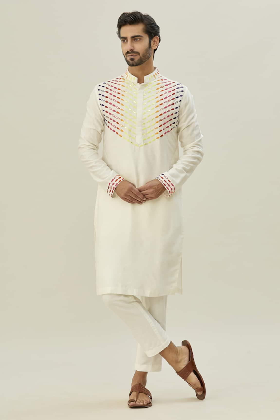 DiyaRajvvir Thread Embroidered Kurta & Pant Set