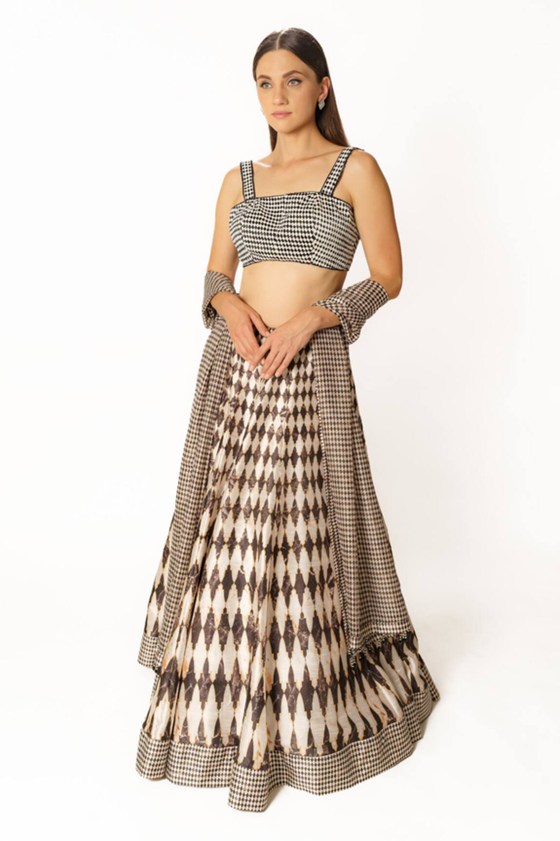 Rabani & Rakha Geometric Pattern Embroidered Lehenga Set