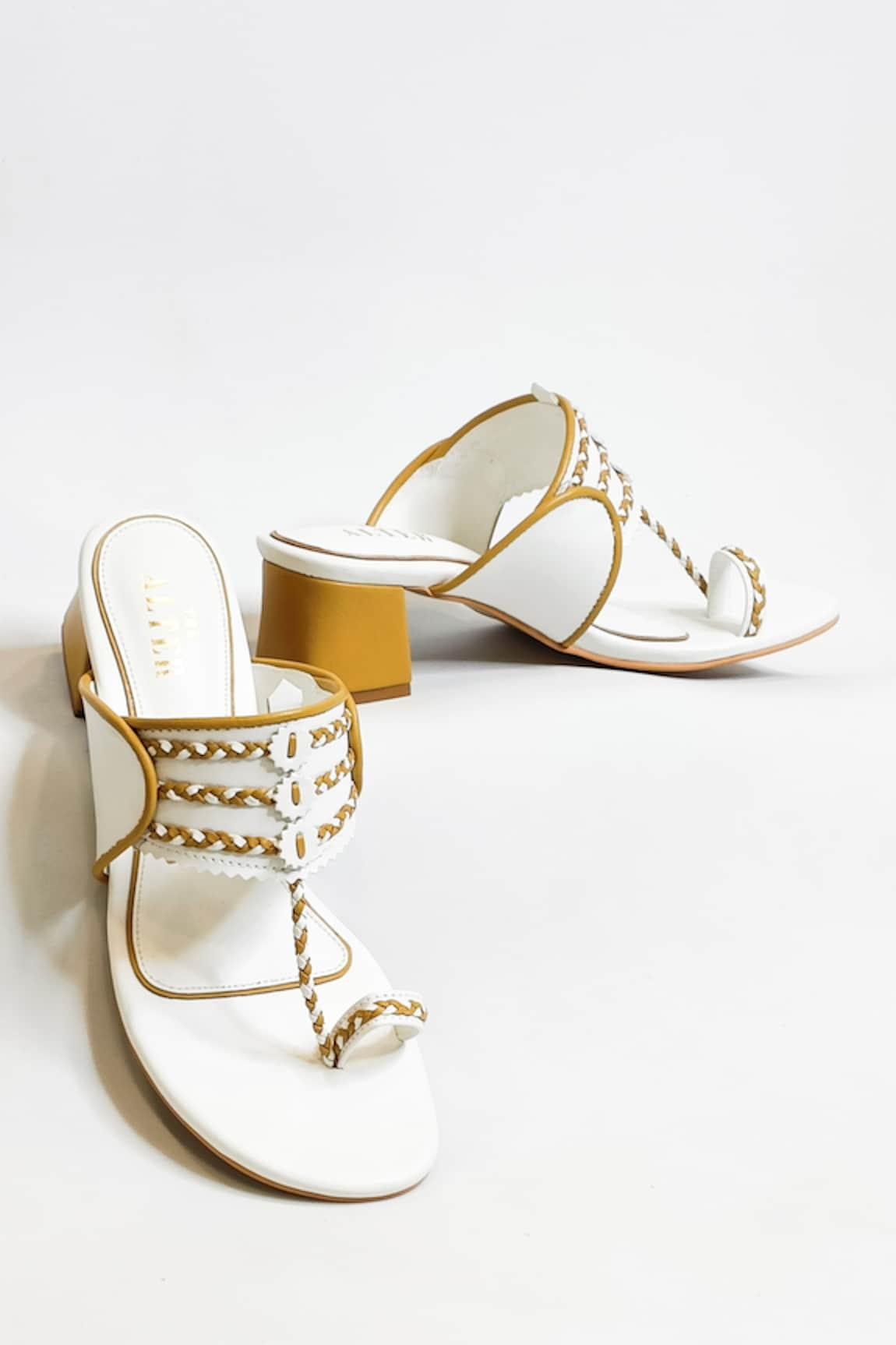 THE ALTER Myra Thread Work Slip-On Kolhapuri Block Heels