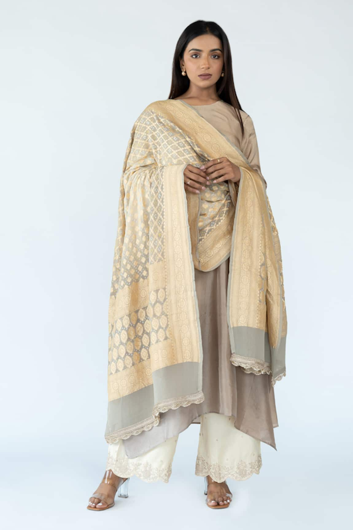 Meghna Panchmatia Ombre Asymmetric Kurta With Bandhej Banarasi Dupatta