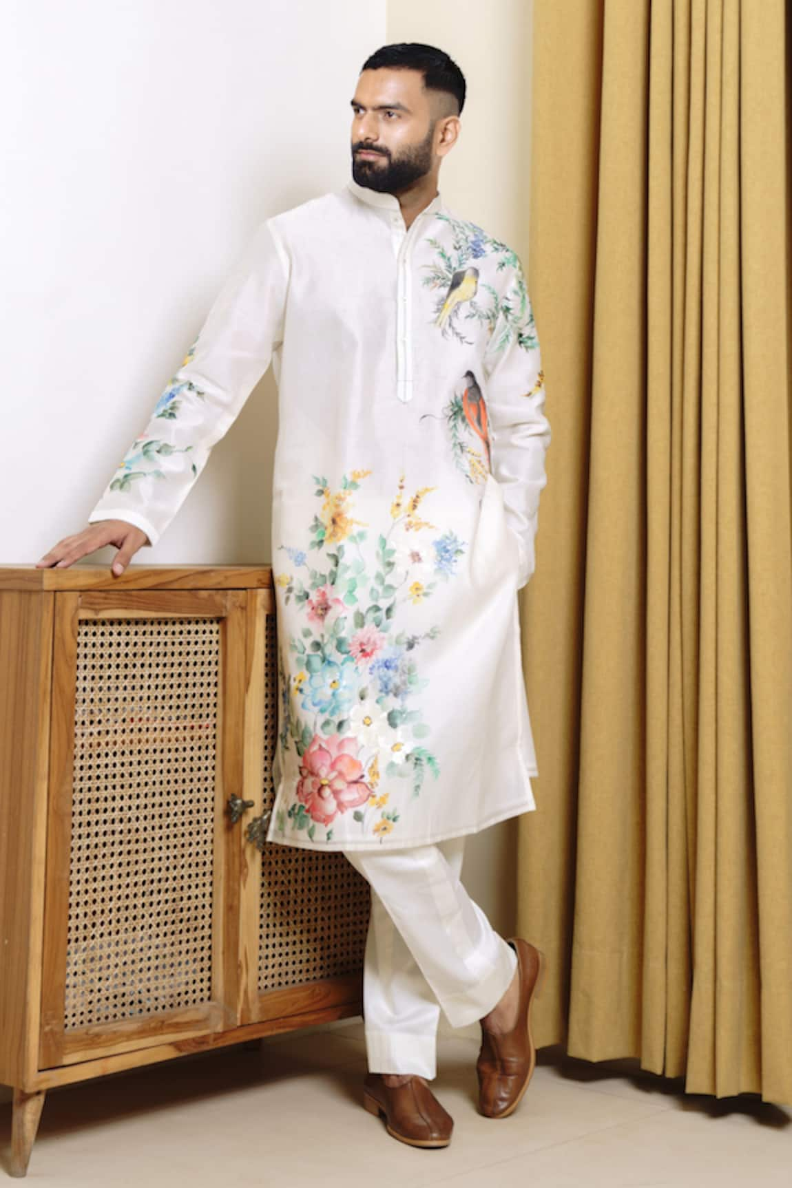 WABI SABI BY ANSHUM-RITESH Ferns & Feathers Hand Painted Kurta Set