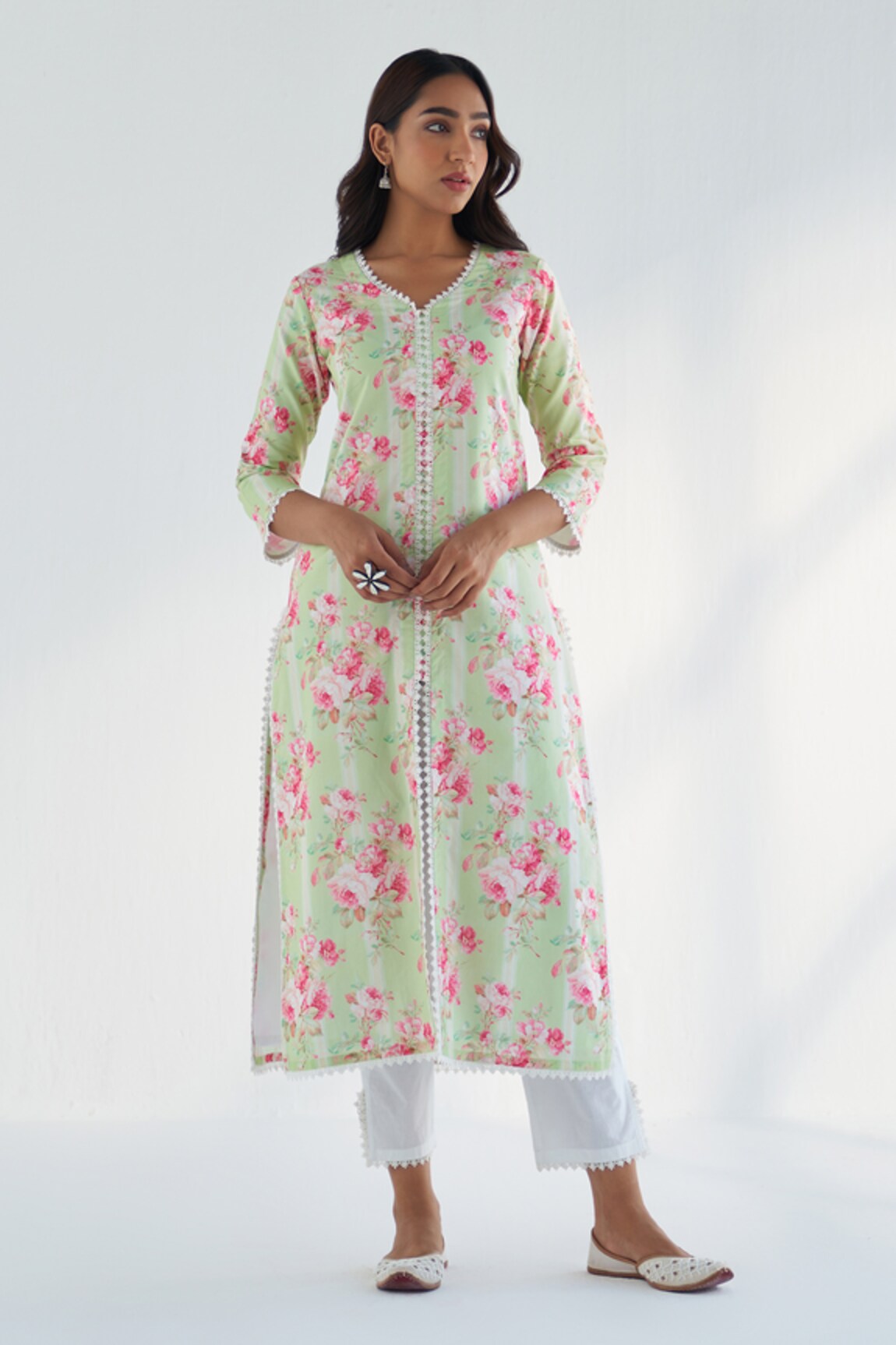 Roze Lina Floral Print Kurta