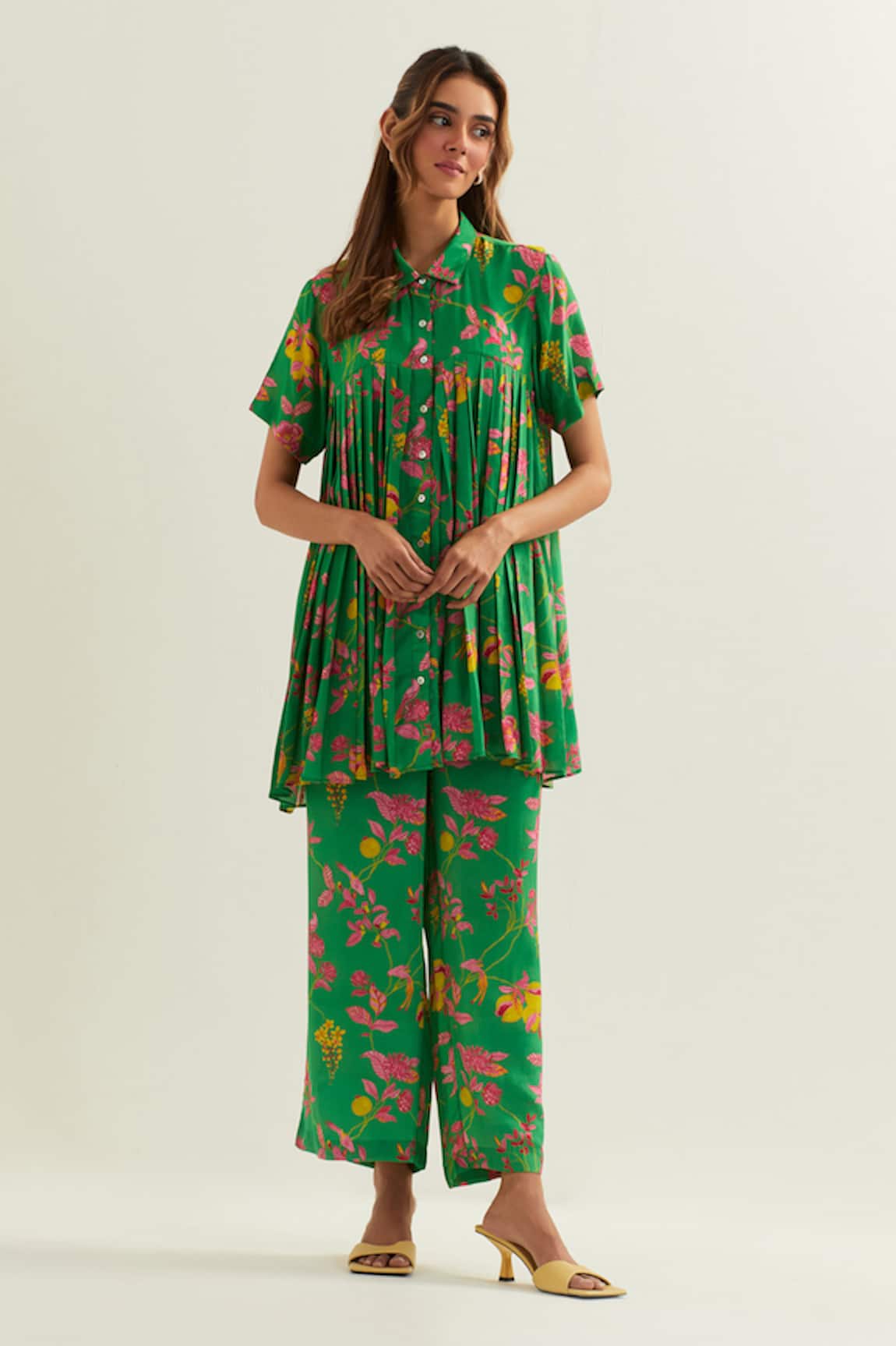 Label Earthen Rene Floral Pattern Pleated Tunic With Pant