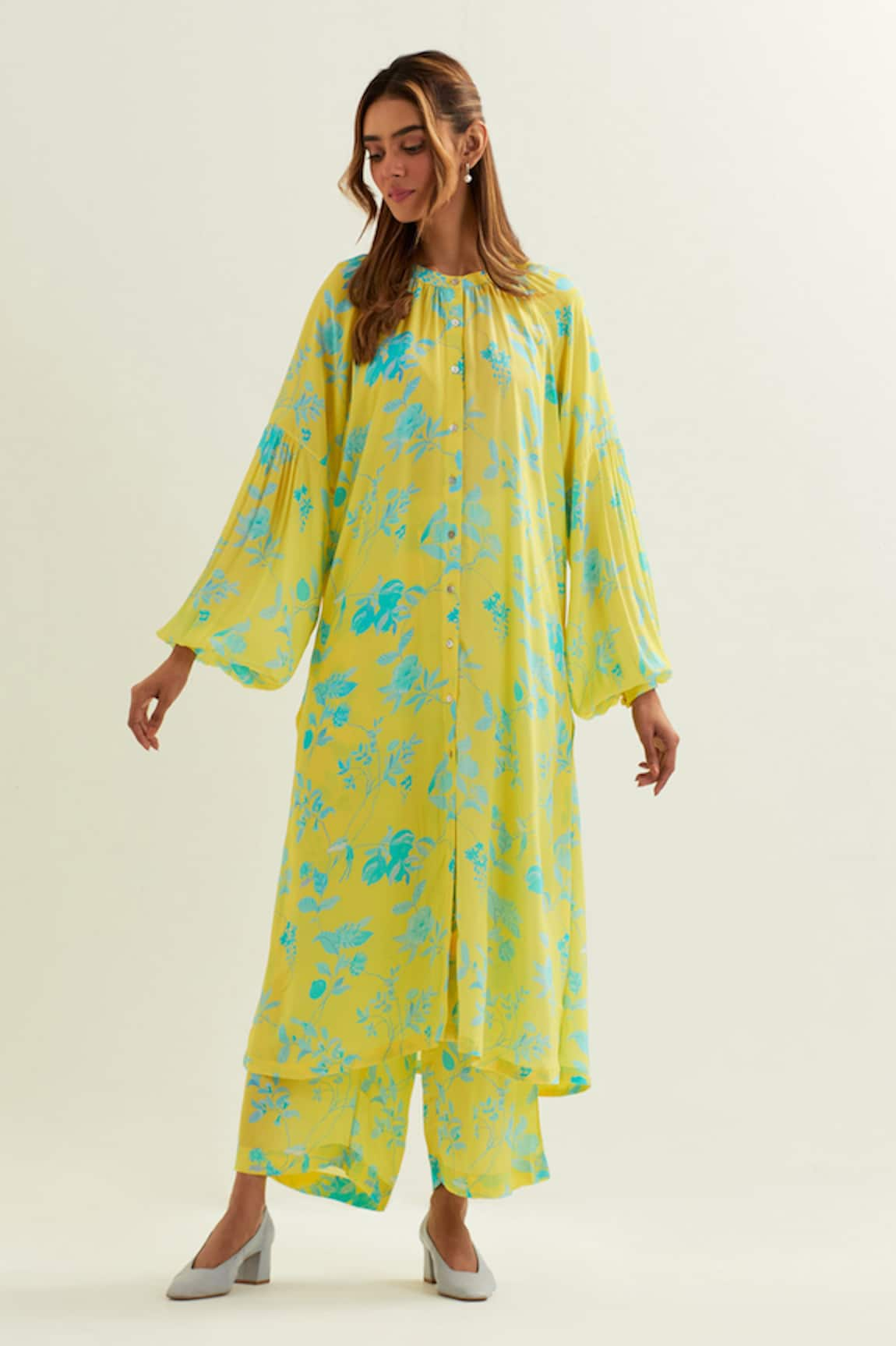 Label Earthen Diwo Iris Bloom Print Kurta With Flared Pant