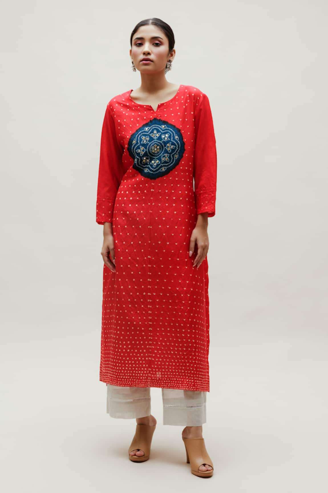 Naina Jain Gota Patti Hand Work Straight Kurta