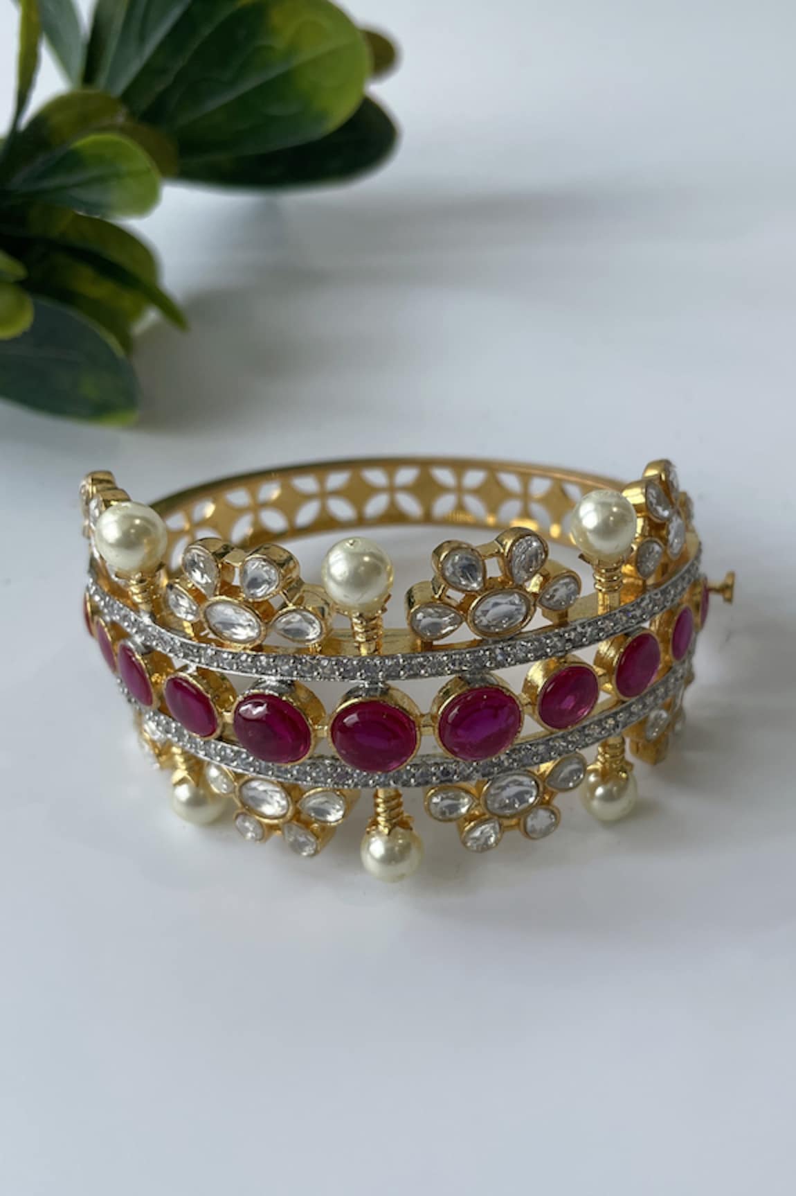 Studio6 Jewels Beads Embellished Bangle