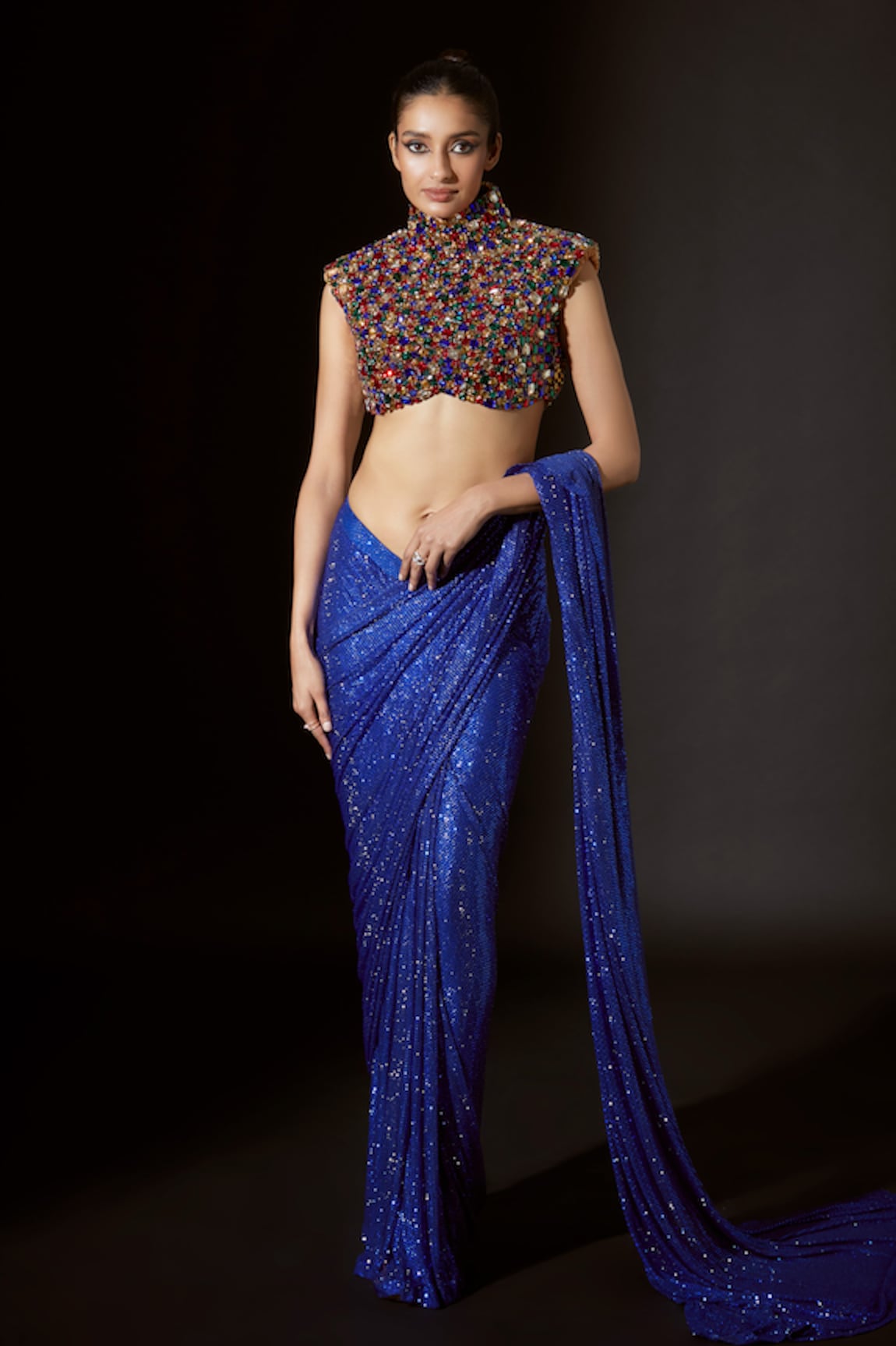 Itrh Osiris Crystal Embellished Pre-Stitched Saree With Blouse