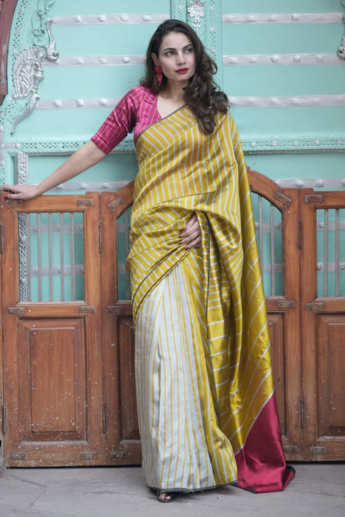 Zal From Benaras Stripe Pattern Saree With Unstitched Blouse Piece