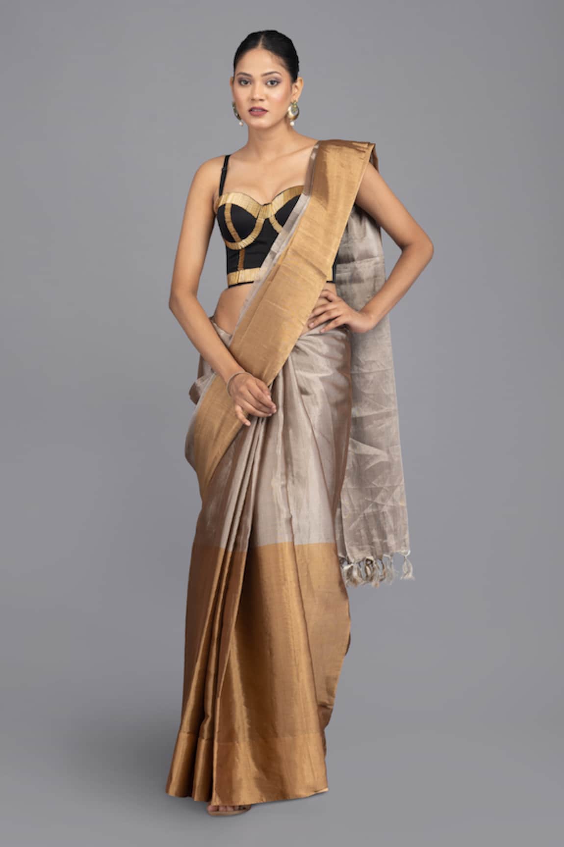 Zal From Benaras Dual Tone Stripe Handloom Saree With Unstitched Blouse Piece