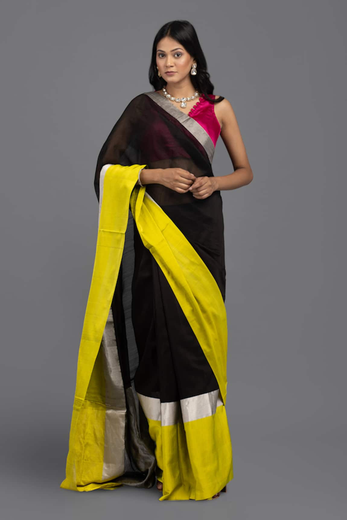 Zal From Benaras Contrast Hem Saree With Unstitched Blouse Piece