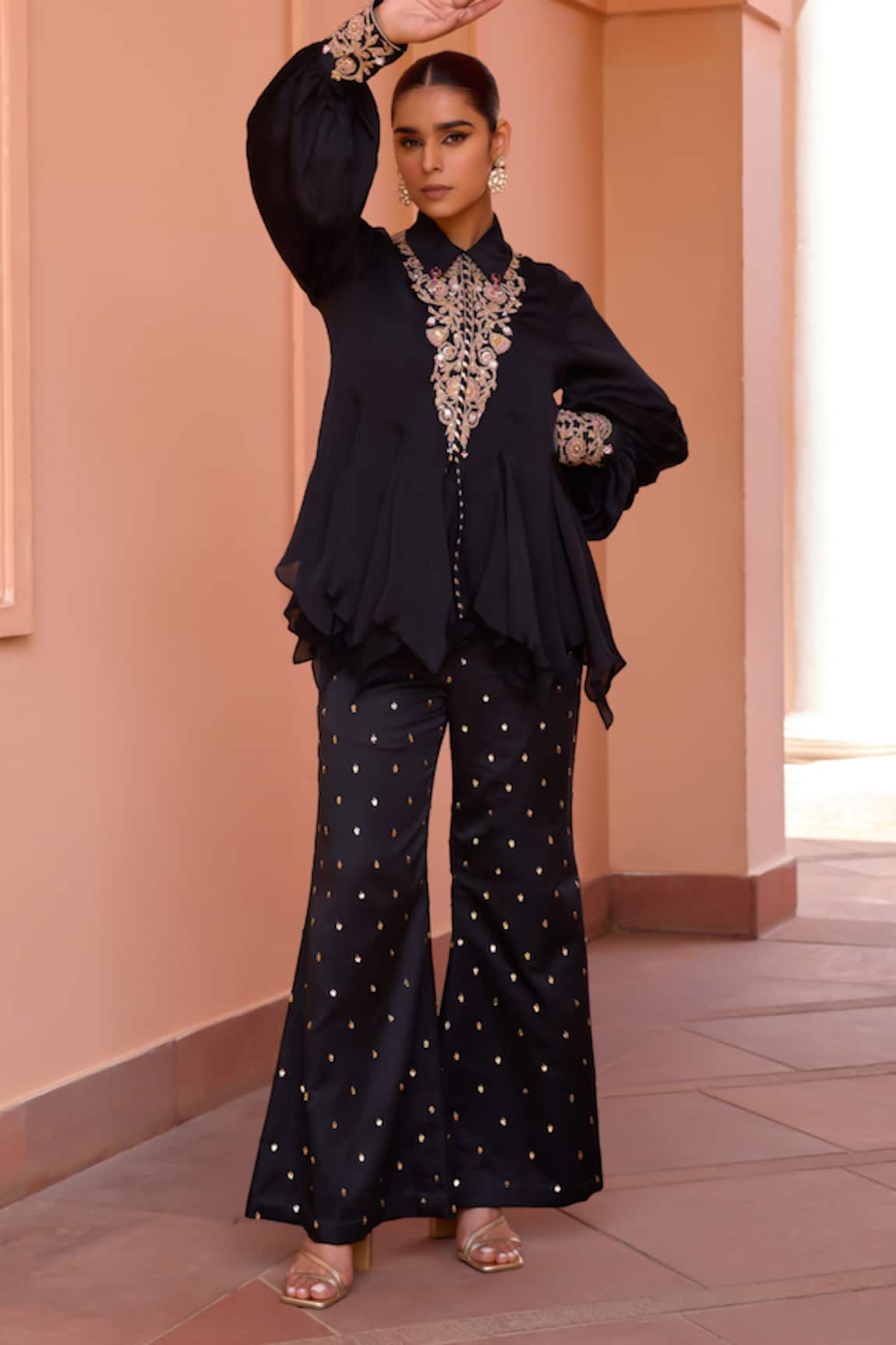 Isha Gupta Tayal Khwab Marodi Embroidered Top & Pant Set