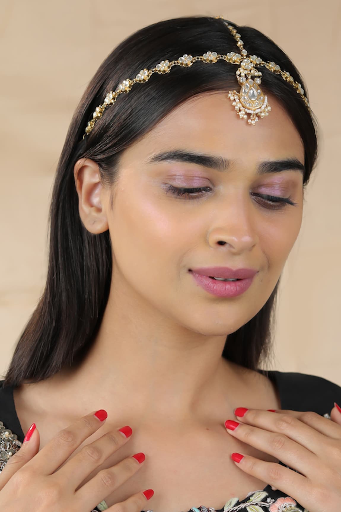 Riana Jewellery Fleur Pearl & Stone Embellished Mathapatti