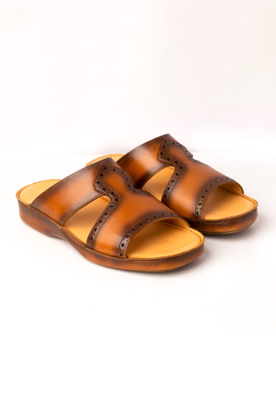 Nauvab Leather Arba Minar Brogue Sandals