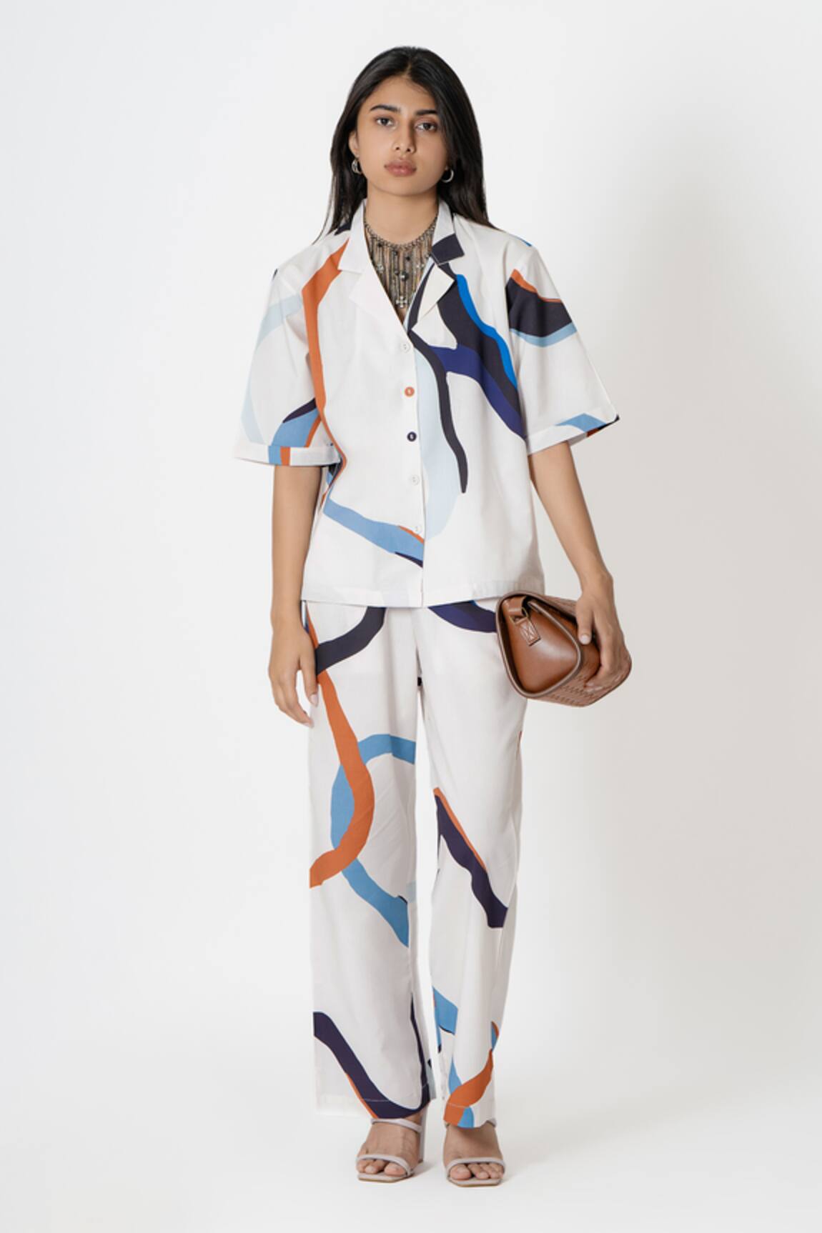 Kameez Abstract Wave Print Shirt With Pant