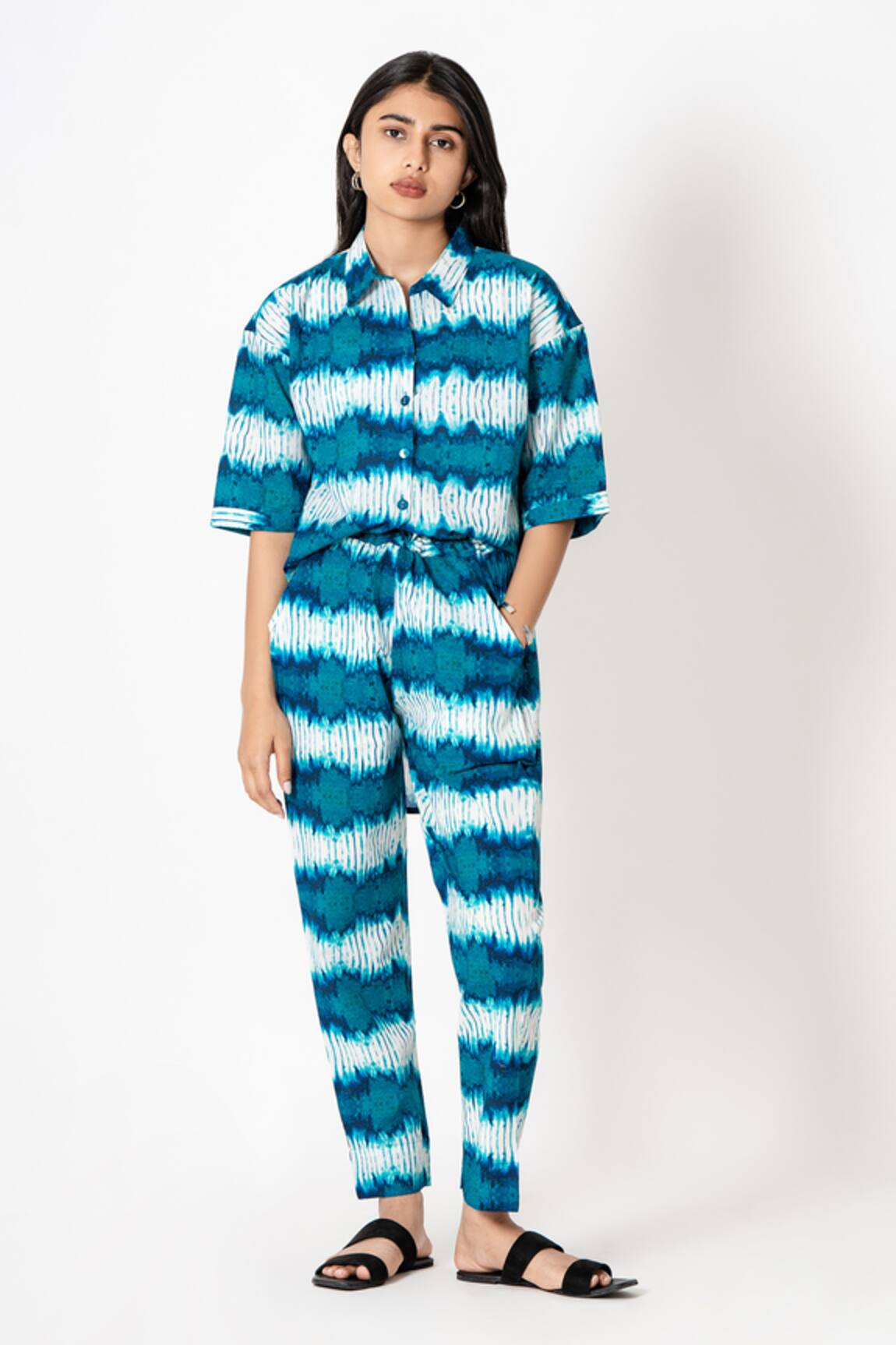 Kameez Stripy Shadow Print Shirt With Pant