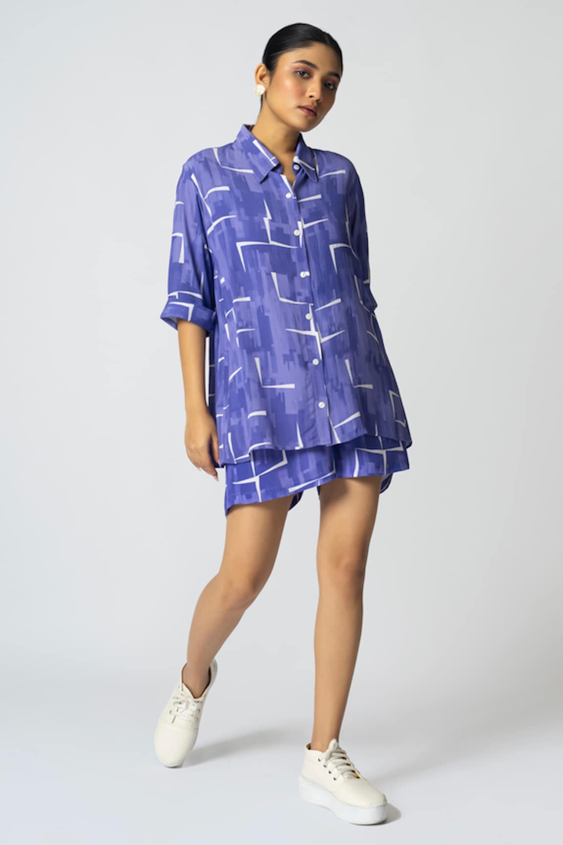 KLAD Abstract Brick Print Shirt With Shorts