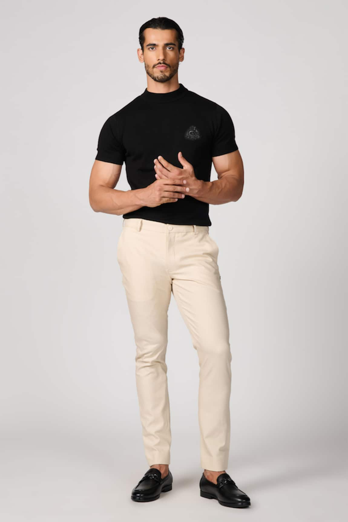 S&N by Shantnu Nikhil Plain Straight Fit Trouser