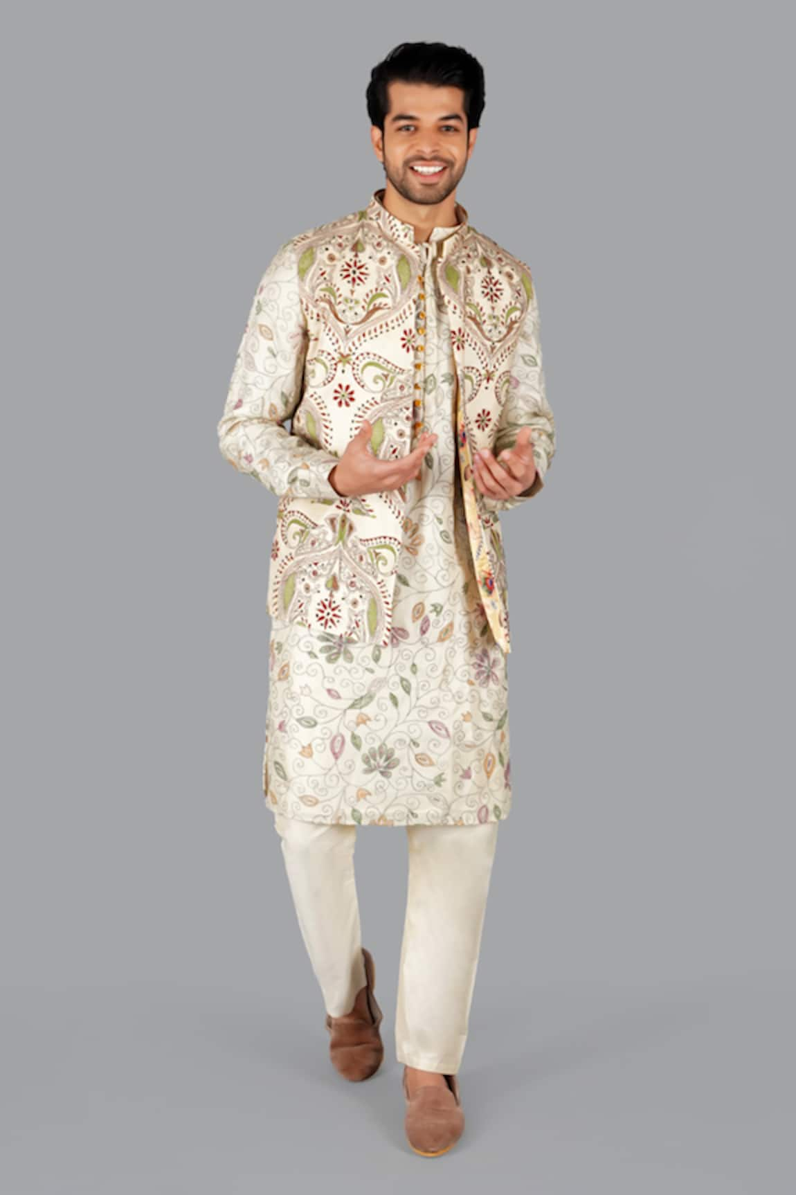 Gaurav Katta Kantha Embroidered Bundi Kurta Set