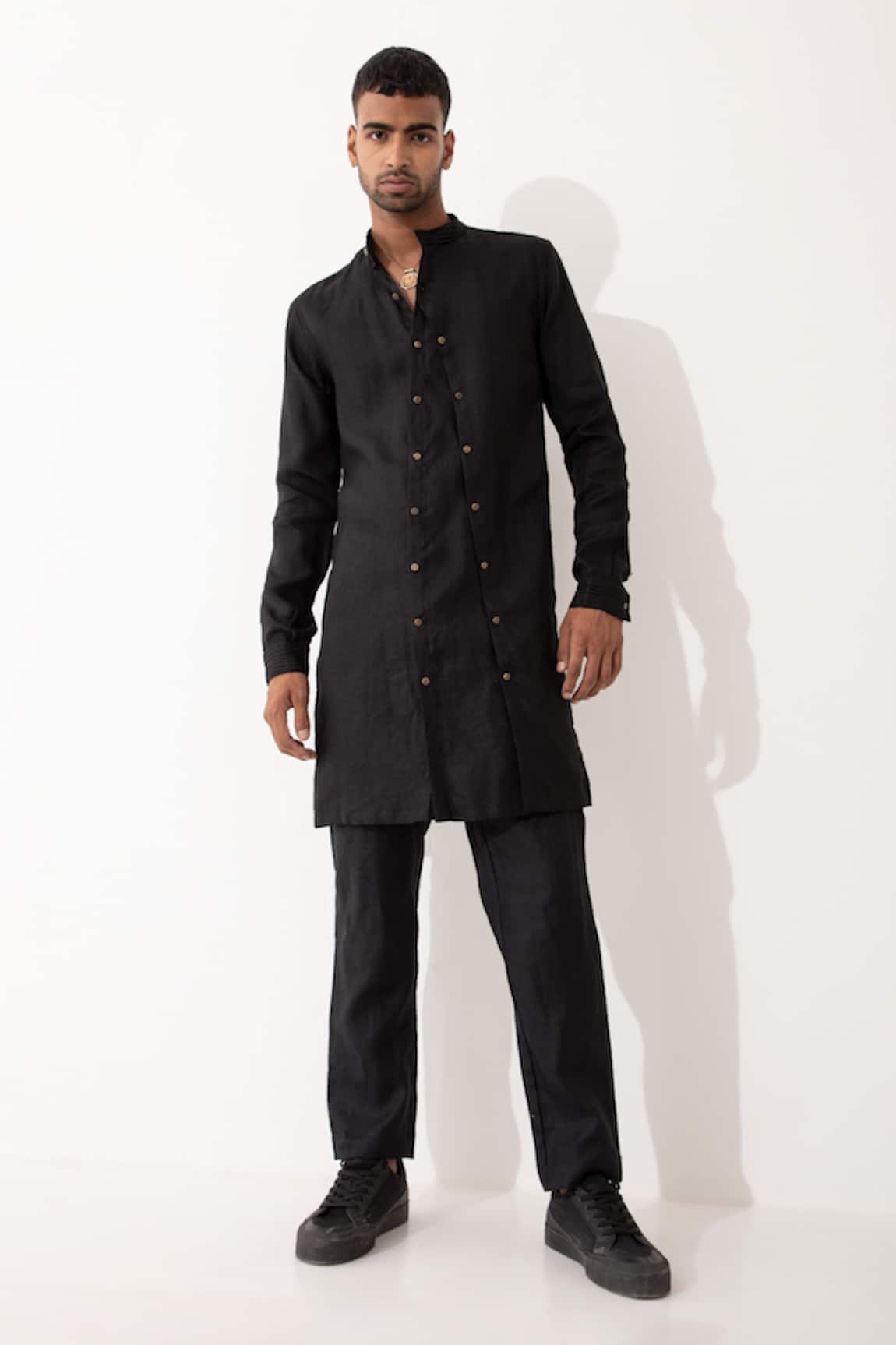 Son of A Noble Snob Kefka Multi-Layered Solid Kurta With Pant