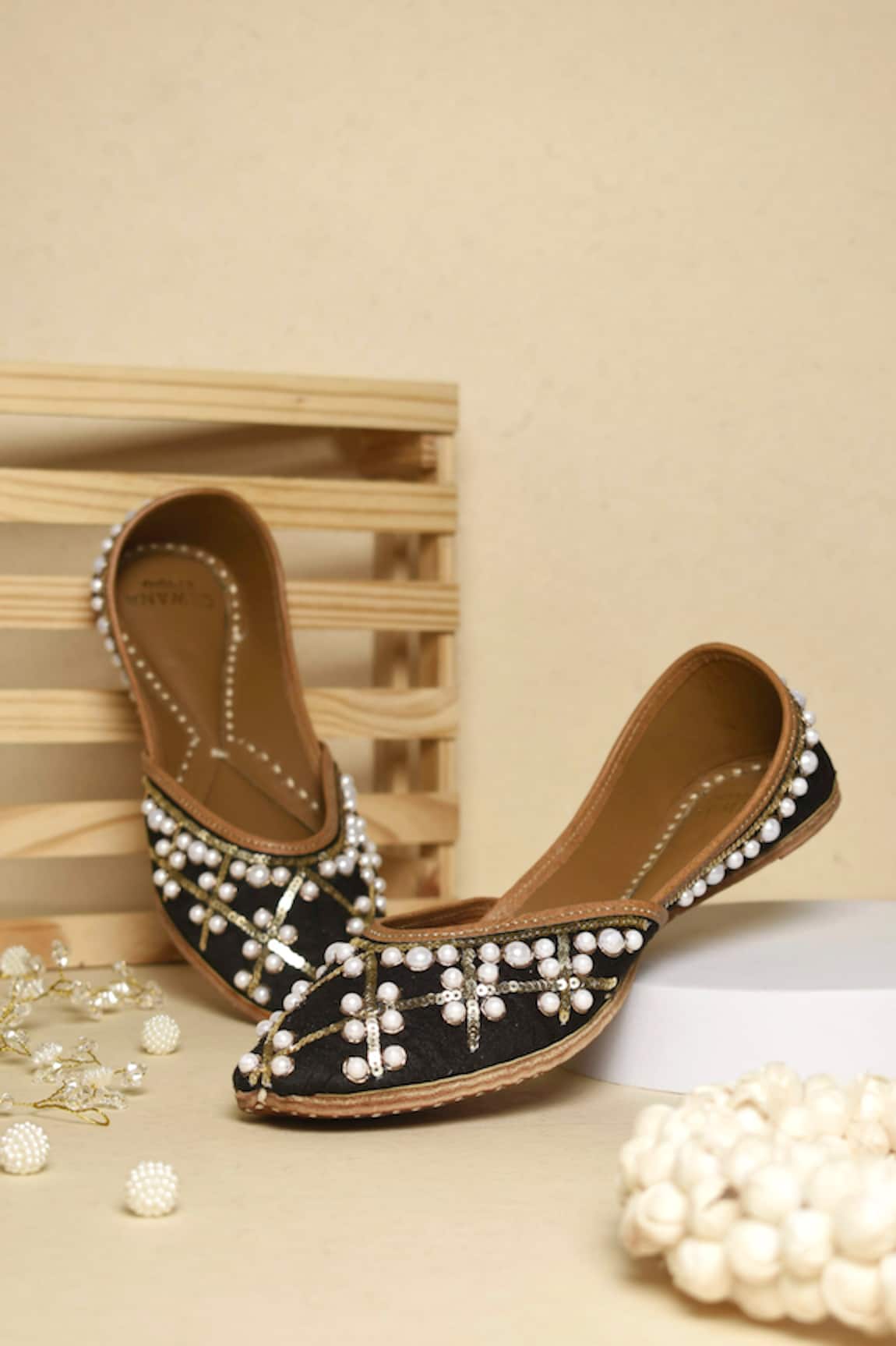 Cilwana Studio Pearl Embroidered Juttis