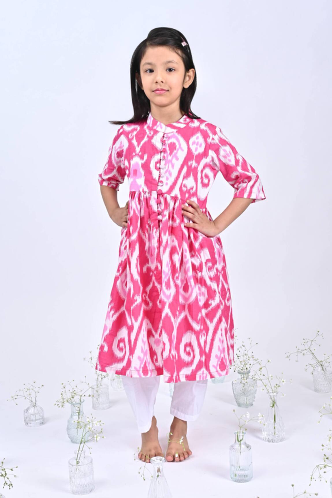 THE COTTON STAPLE Barbie Ikat Print Kurta With Pant