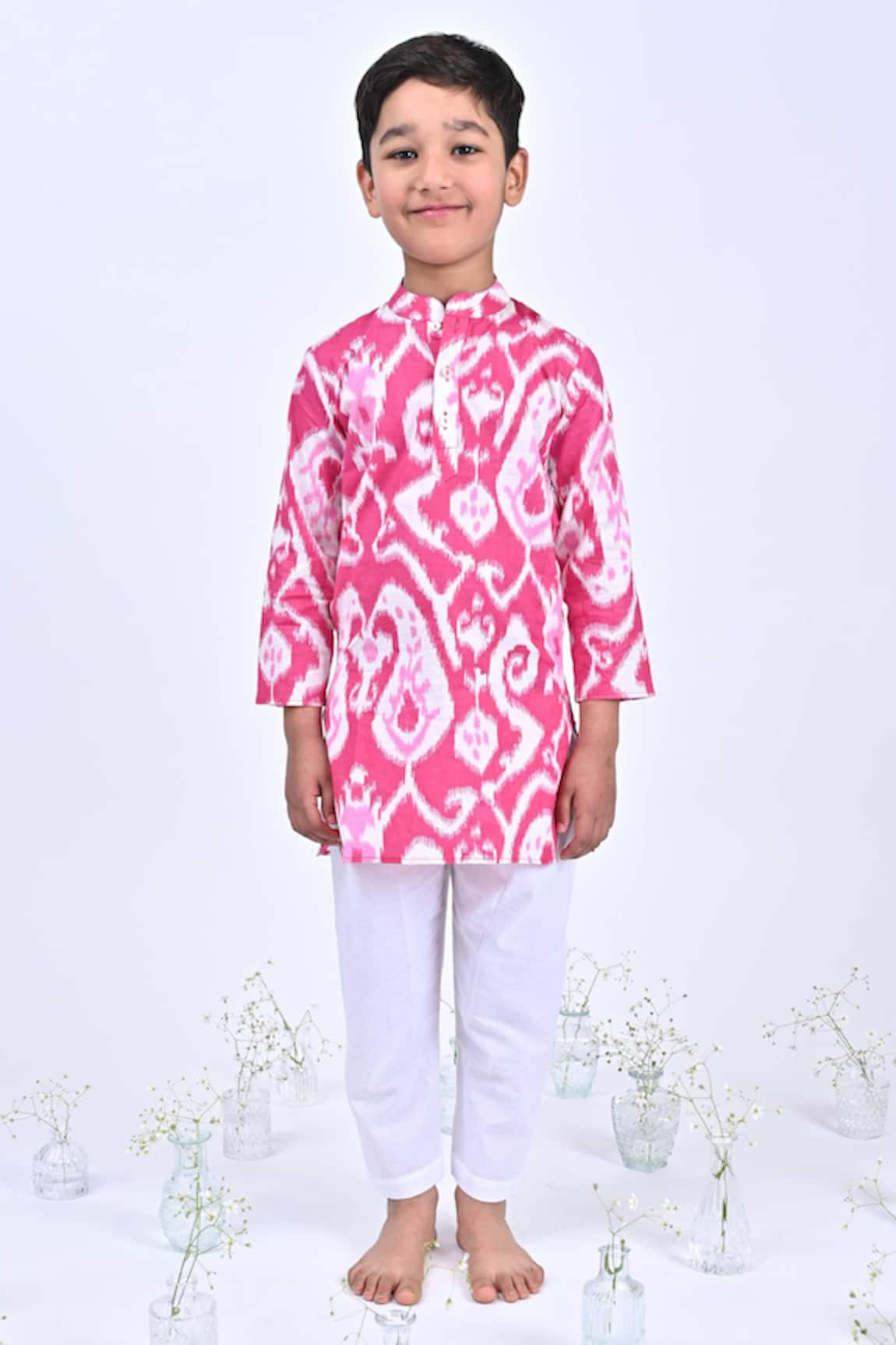 THE COTTON STAPLE Heart Ikat Print Kurta With Pant