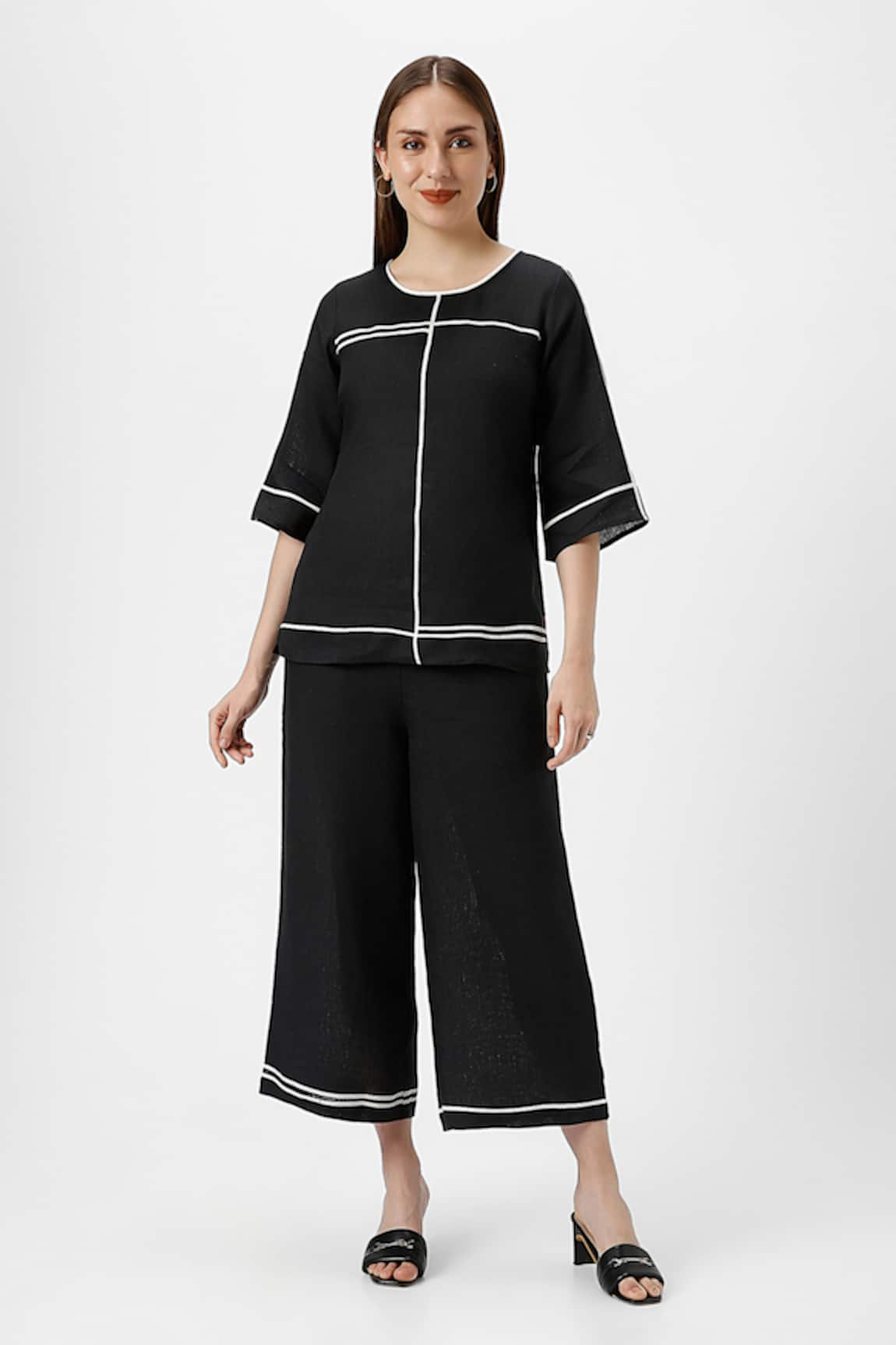 Kaveri Cross Road Top With Pant