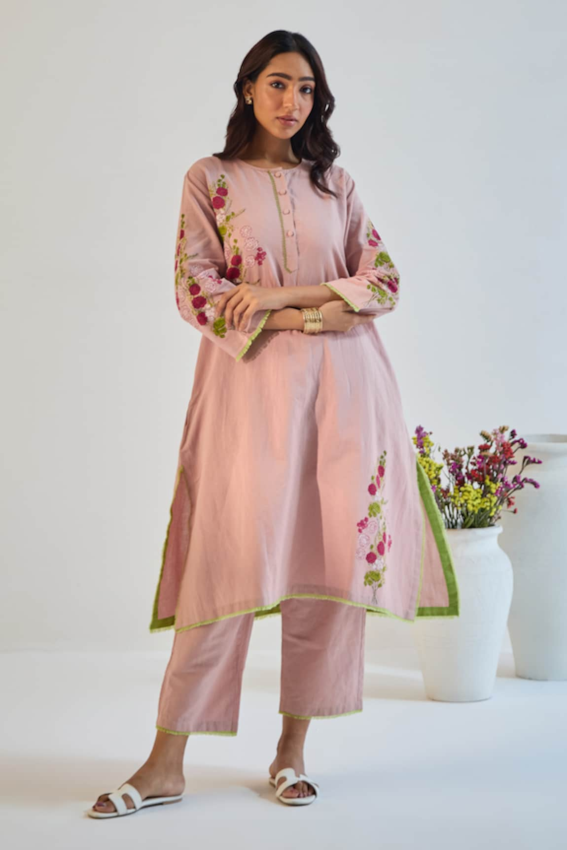 ta’assur Fleur Print Kurta With Pant