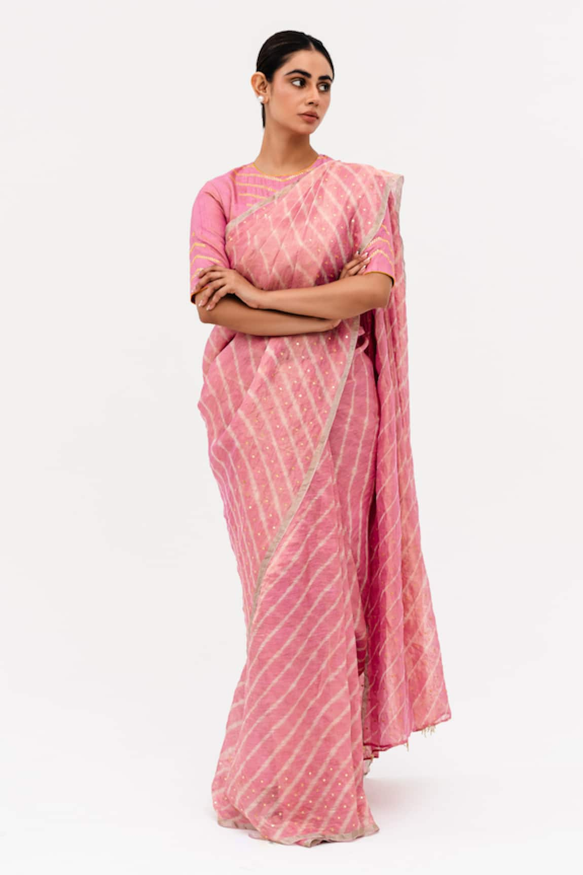 Naina Jain Luni Leheriya Saree With Unstitched Blouse Piece