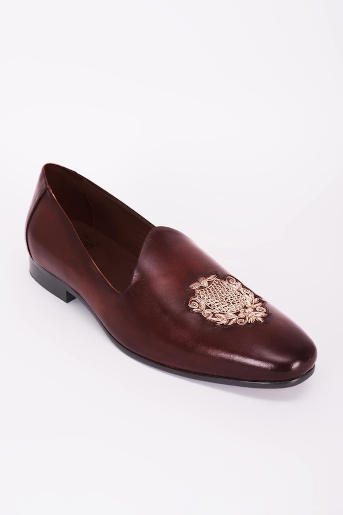 BUBBER COUTURE Grant Embroidered Pointed-Toe Mojdi