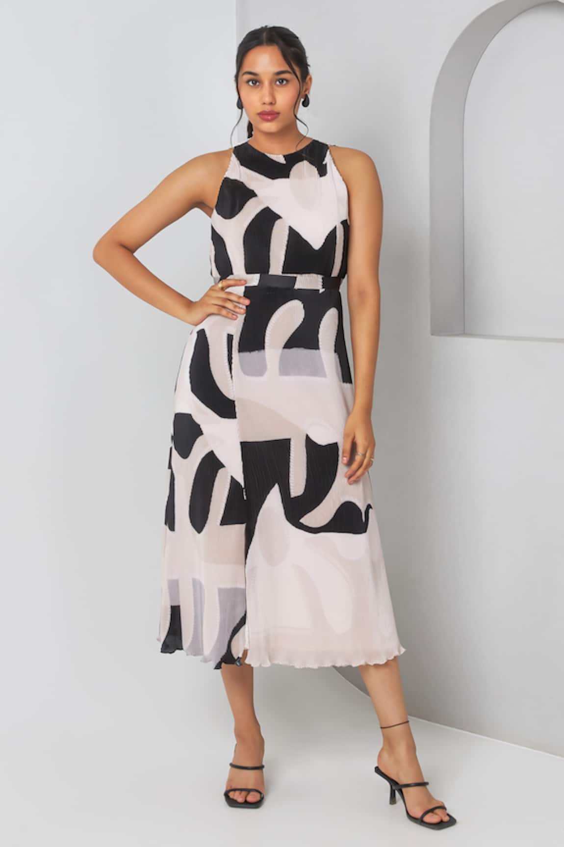 Vedika M Micro Pleated Abstract Print Midi Dress