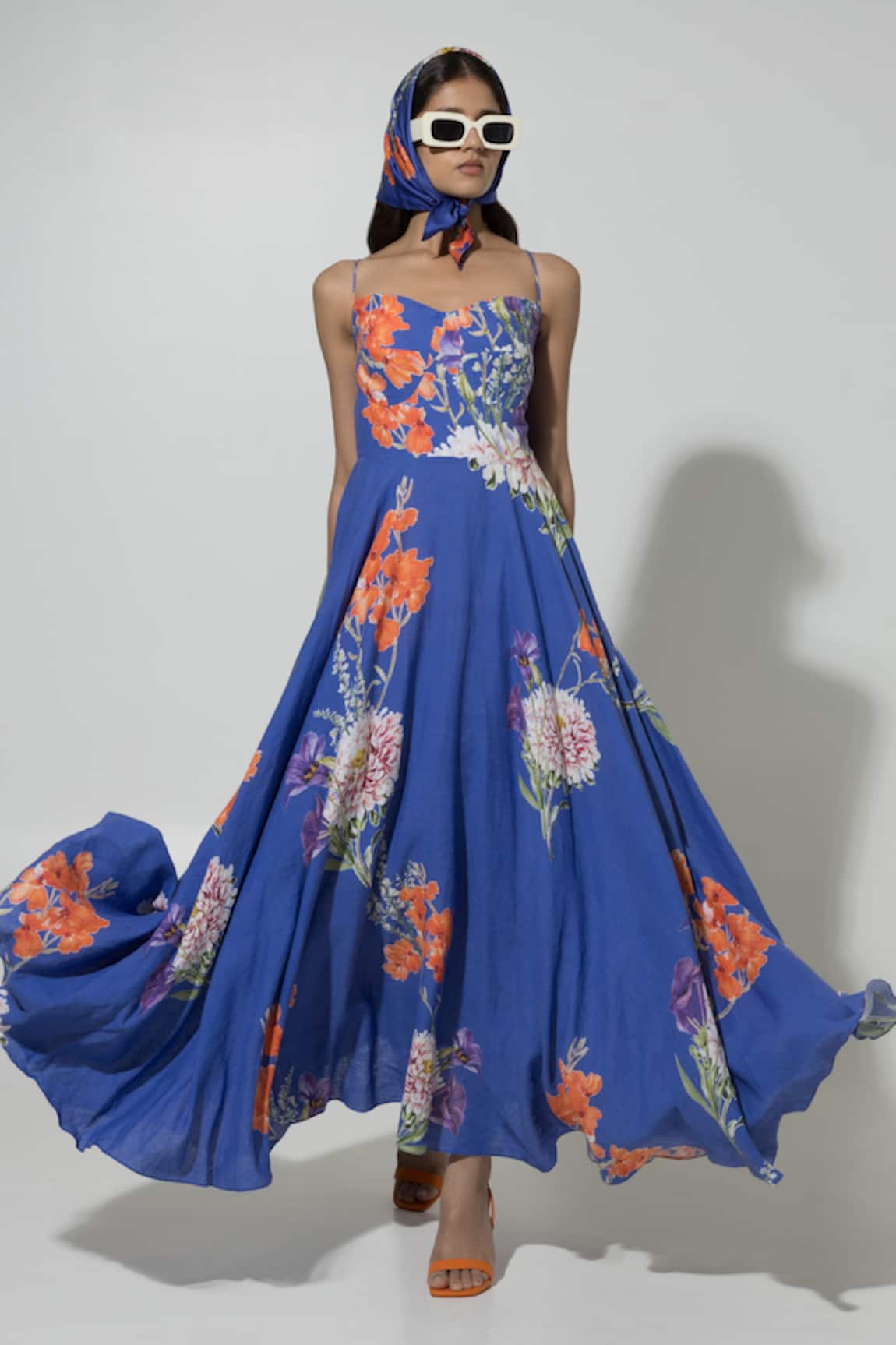 Sobariko Isla Floral Pattern Strappy Dress