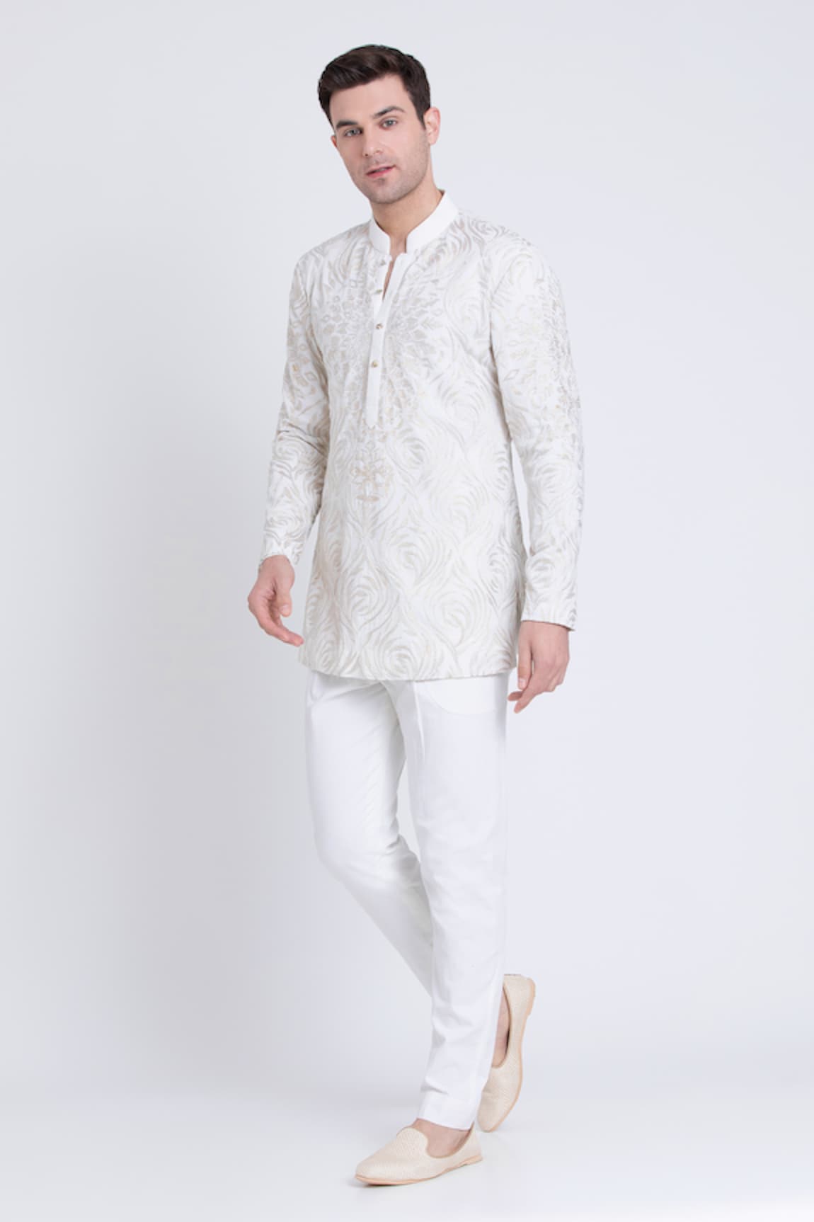 Arun verma Linen Resham Embroidered Kurta