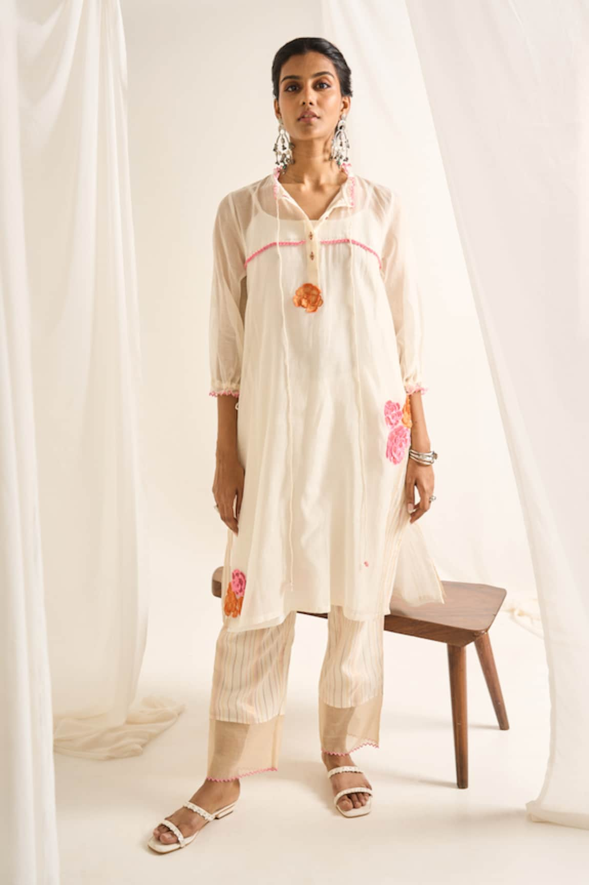 Himani Punatar Trifloral Tangle Crochet Bloom Kurta Set