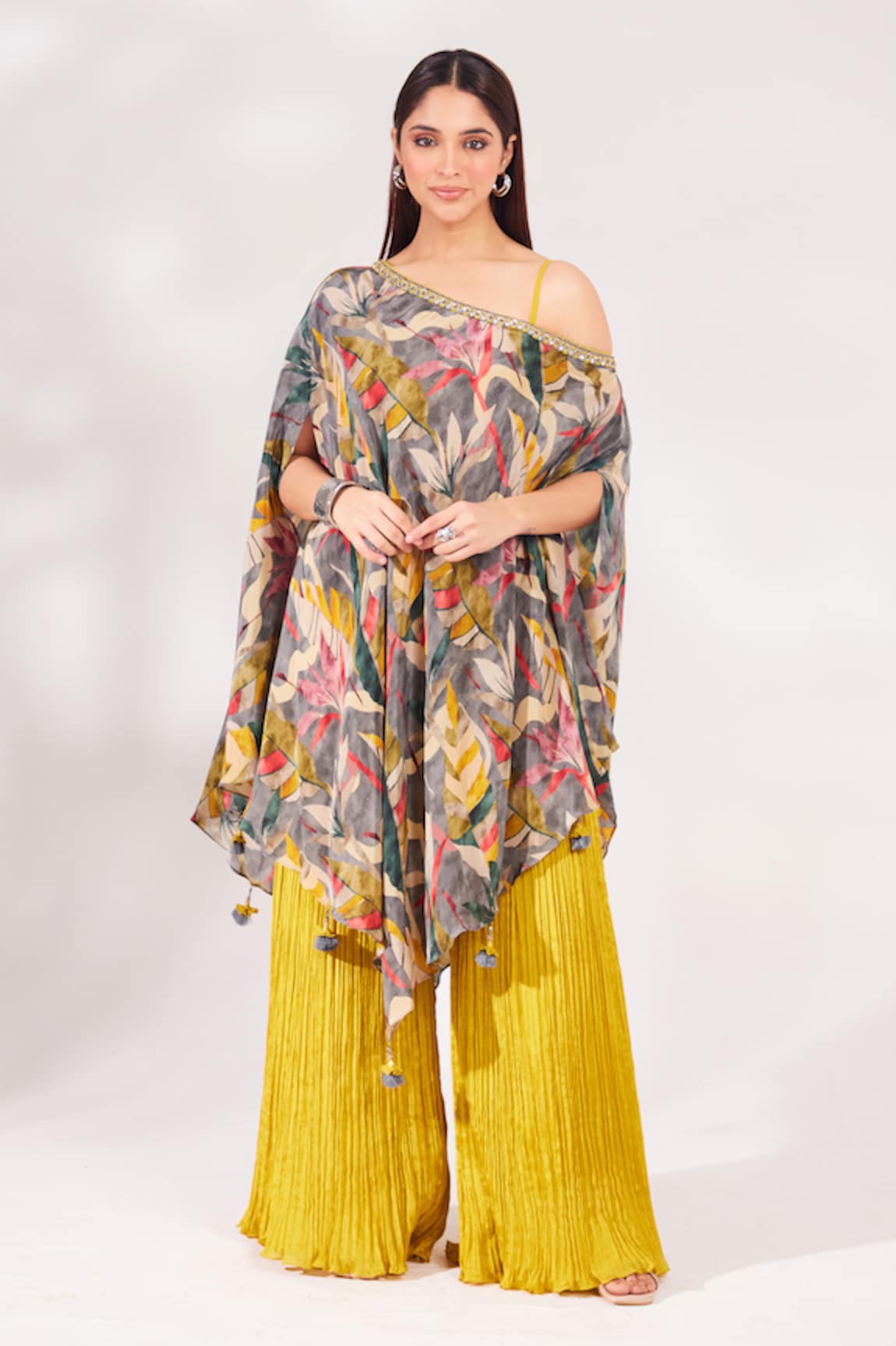 Chaashni by Maansi and Ketan Printed Kaftan Sharara Set