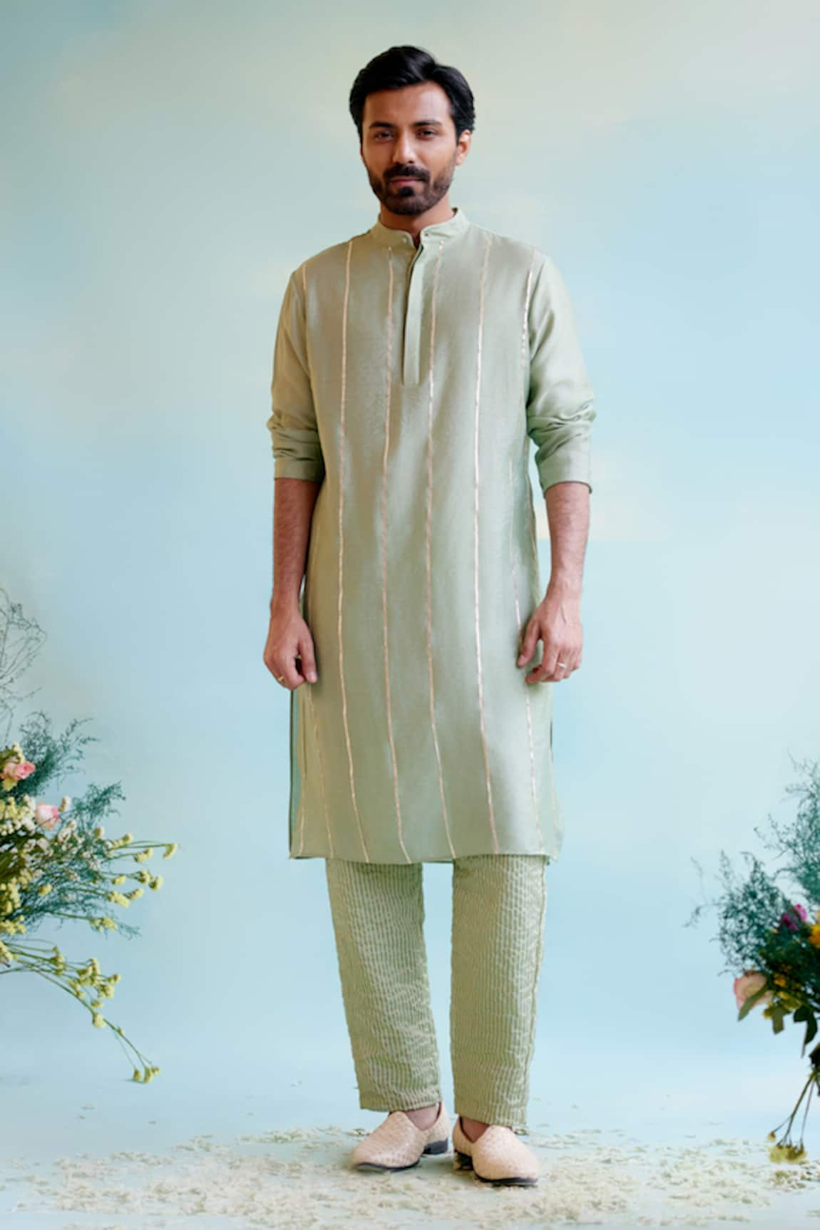 Nero India Gota Lace Embroidered Straight Kurta With Pant