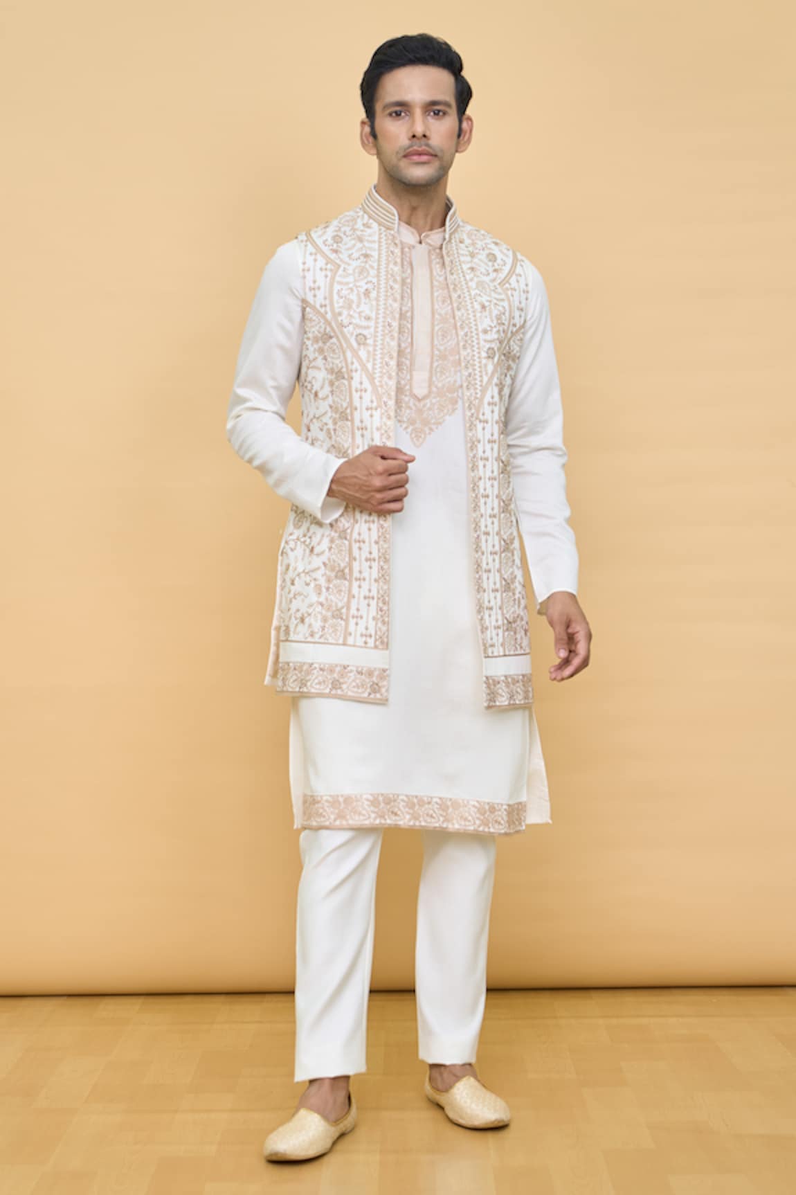 Soniya G x AZA Floral Jaal Embroidered Nehru Jacket Kurta Set