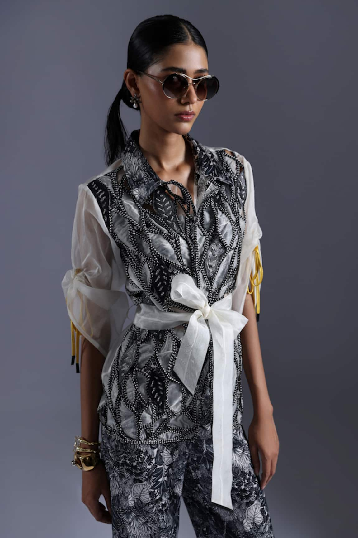 Devina Juneja Monochrome Dori Leaf Collared Wrap Top With Belt