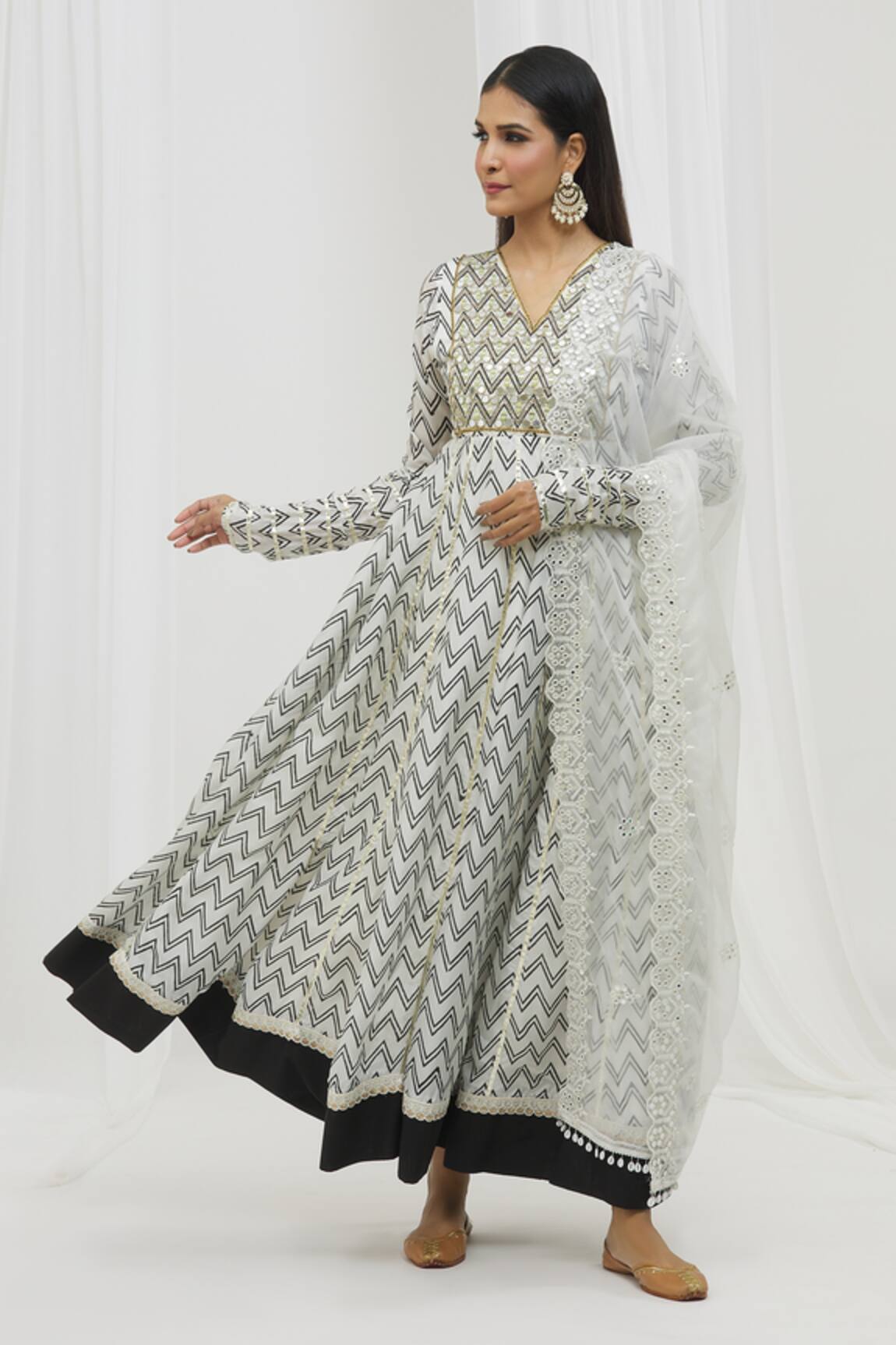 Yuvraani Jaipur Chevron Handblock Print Anarkali With Dupatta