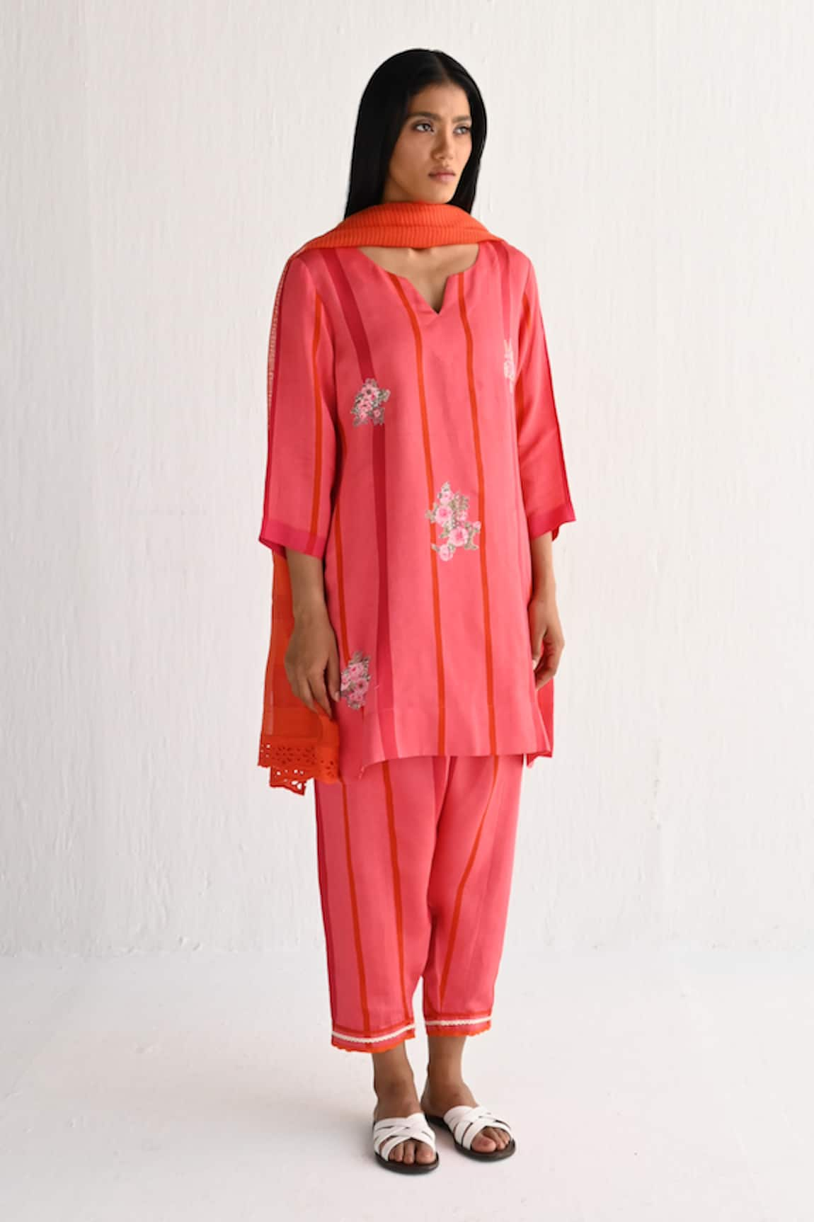 Shorshe Clothing Silk Floral Print Kurta With Pant